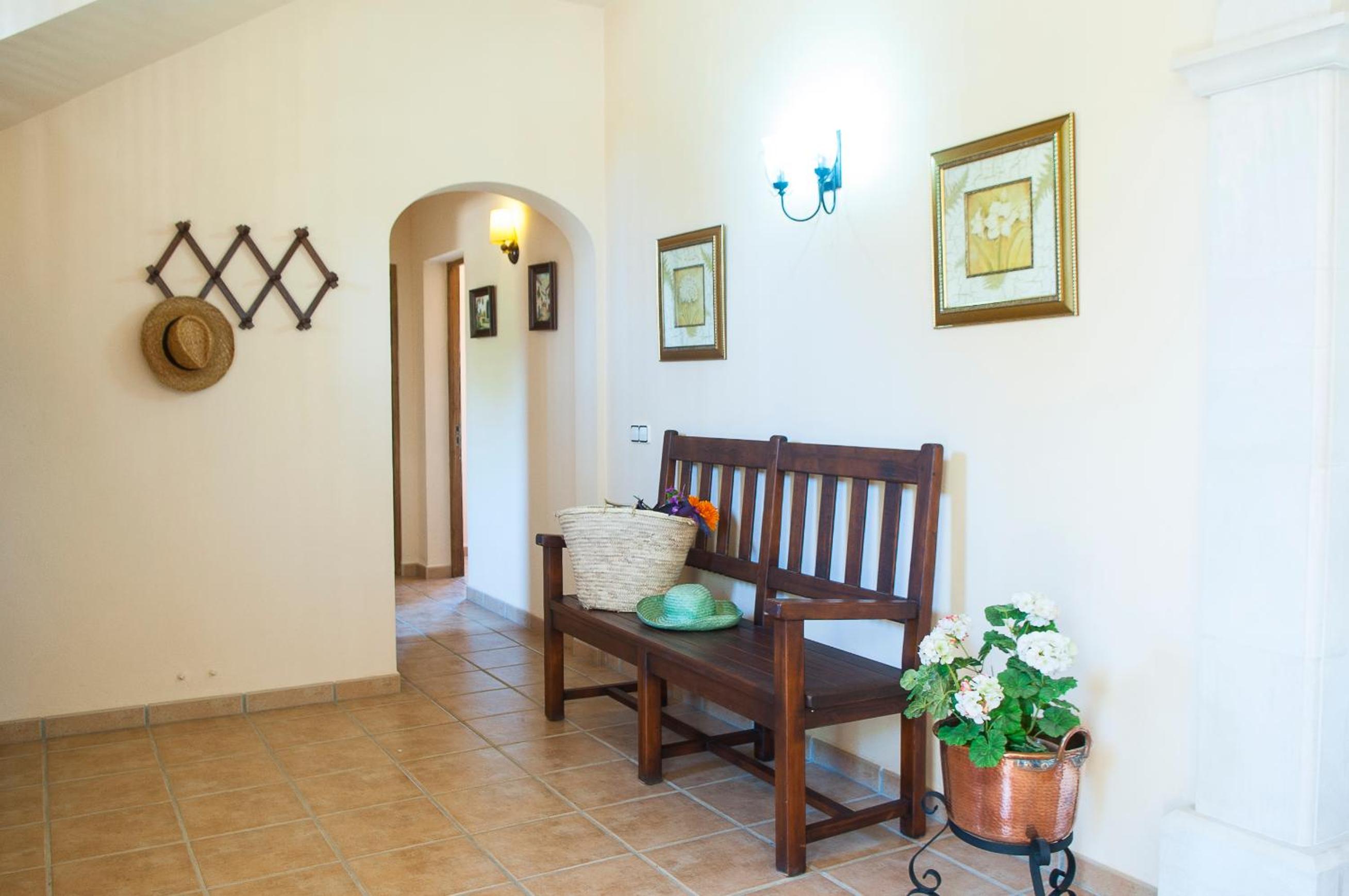 Casa de cuatro habitaciones