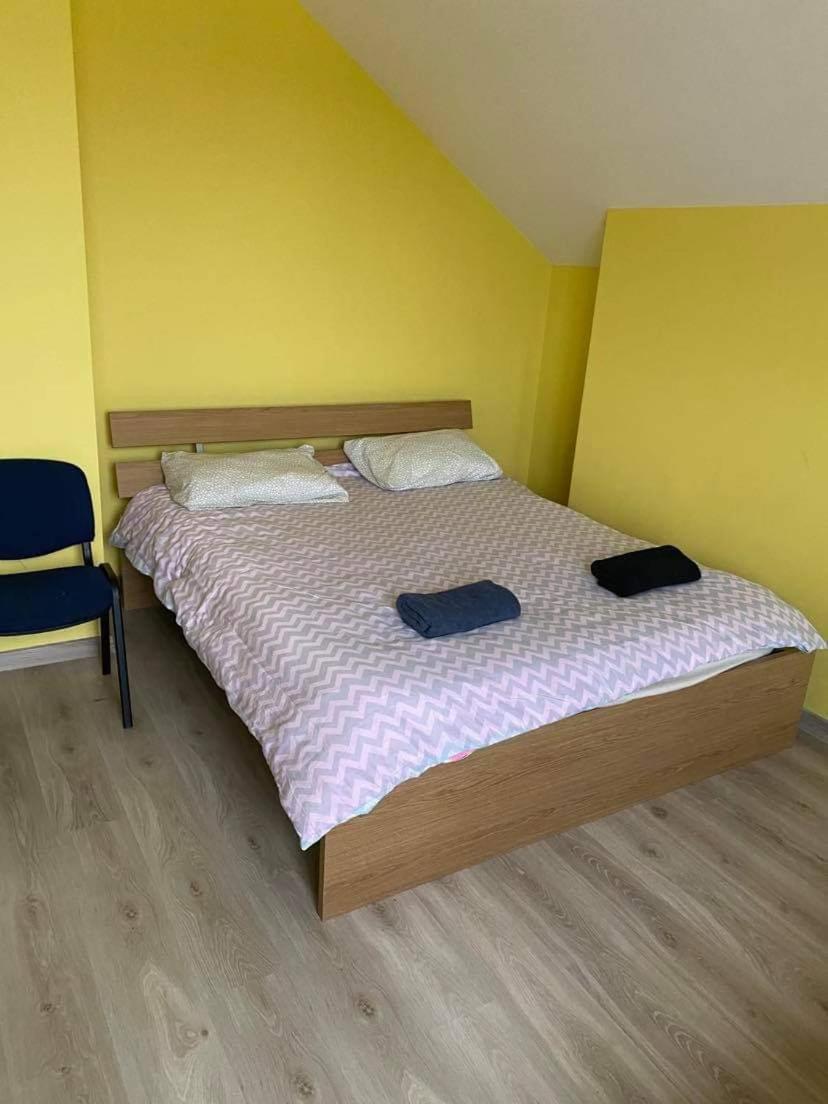 Double Room with Private Bathroom - Photo 1