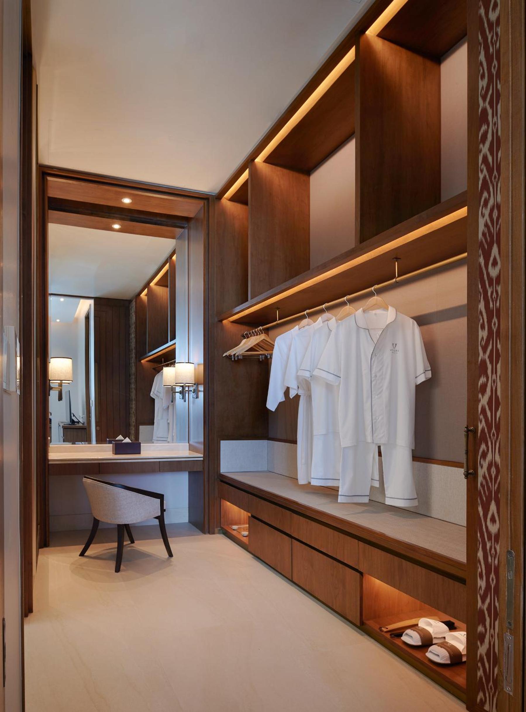 One-Bedroom Villa with Hill View - Photo 6