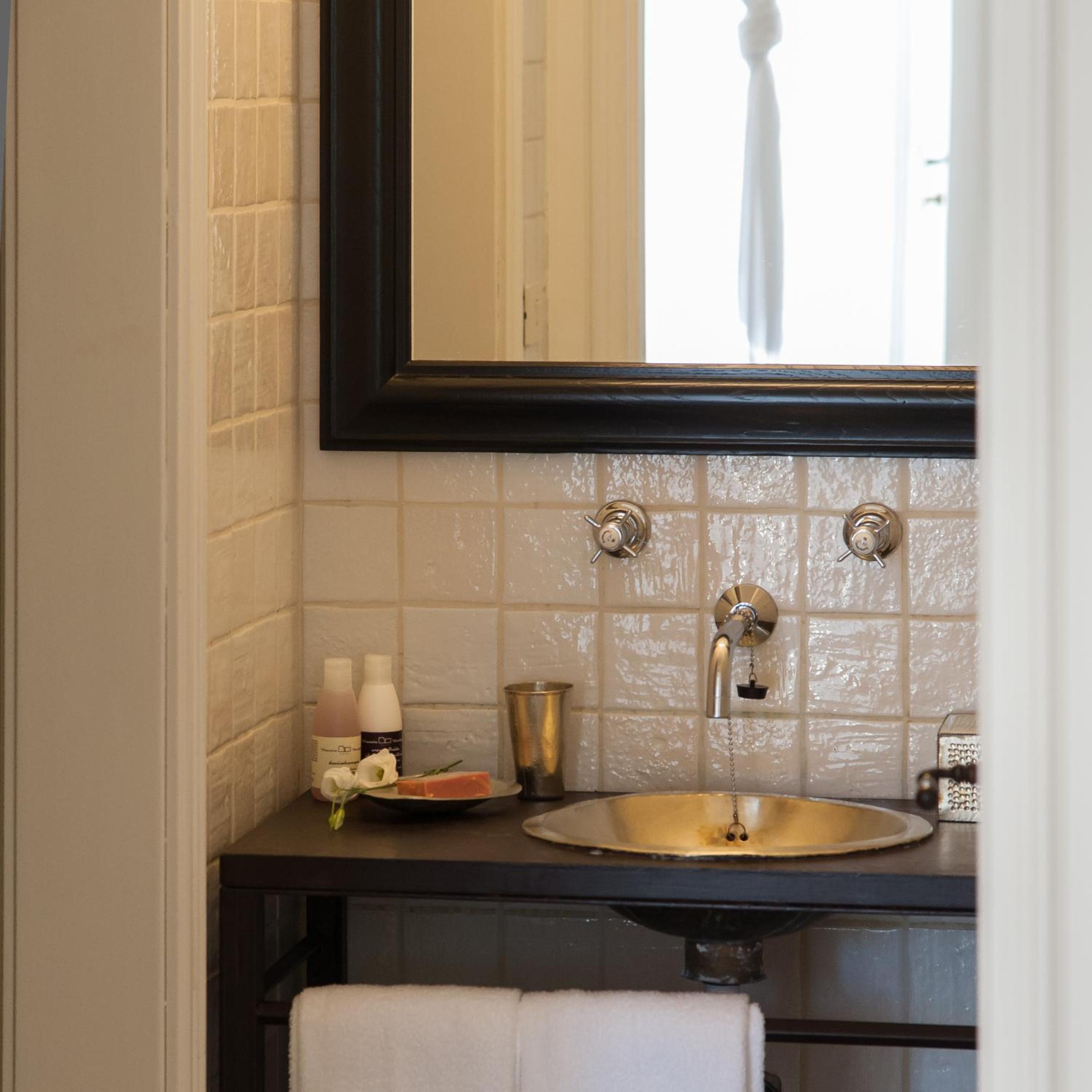 Superior Triple Room photo 3