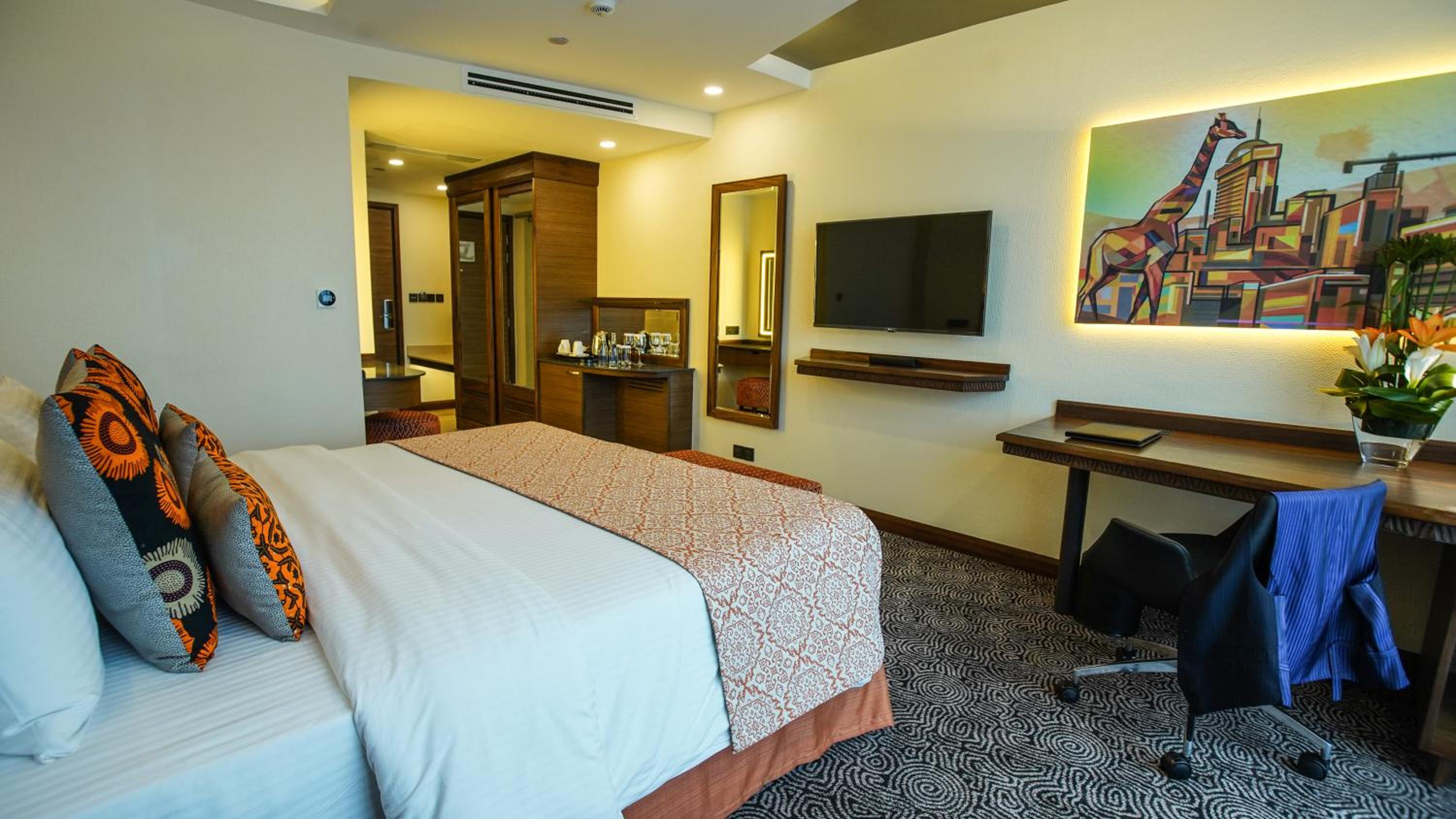 Panafric Deluxe Room - Photo 5