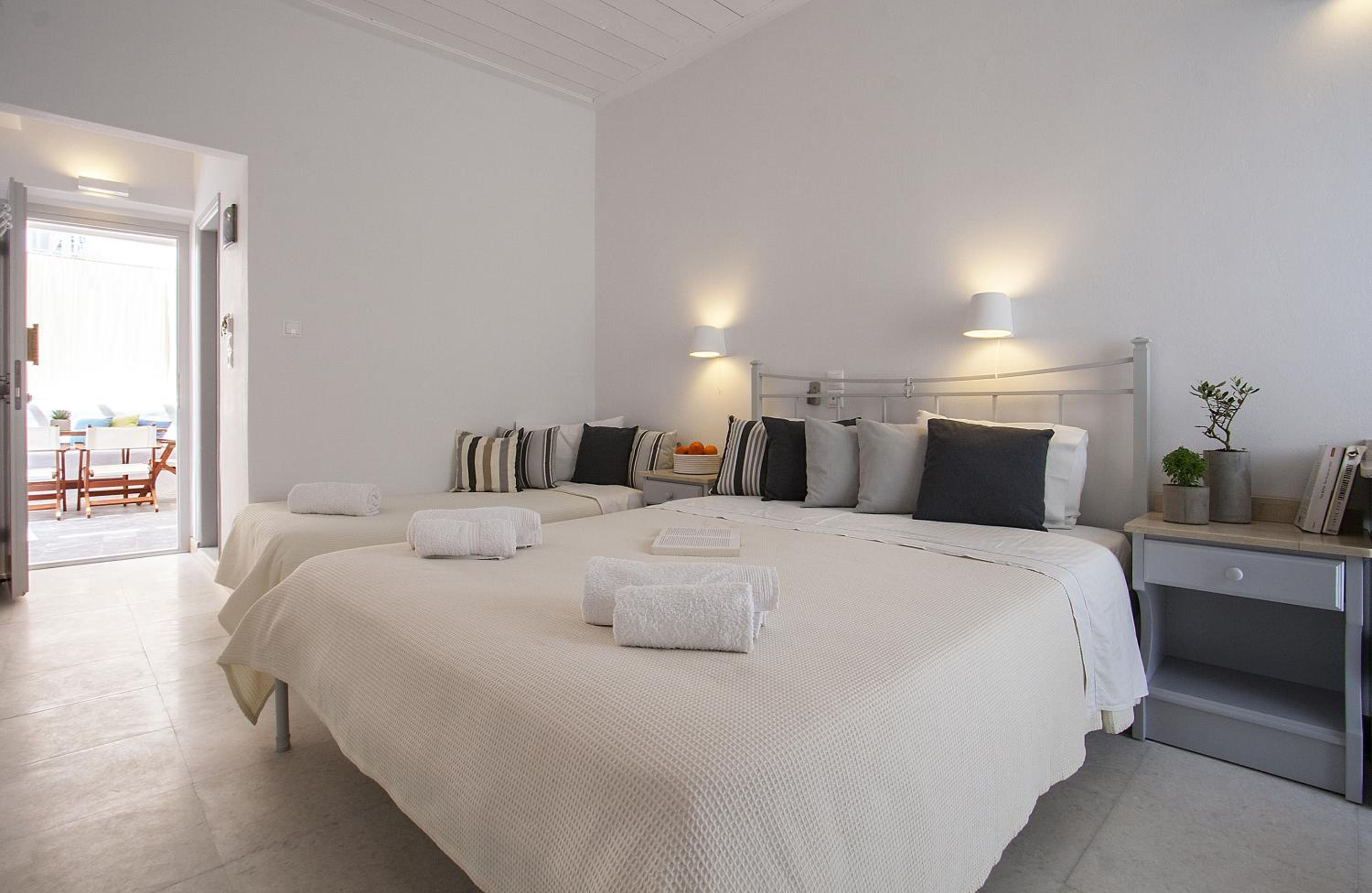Triple Room - Photo 9