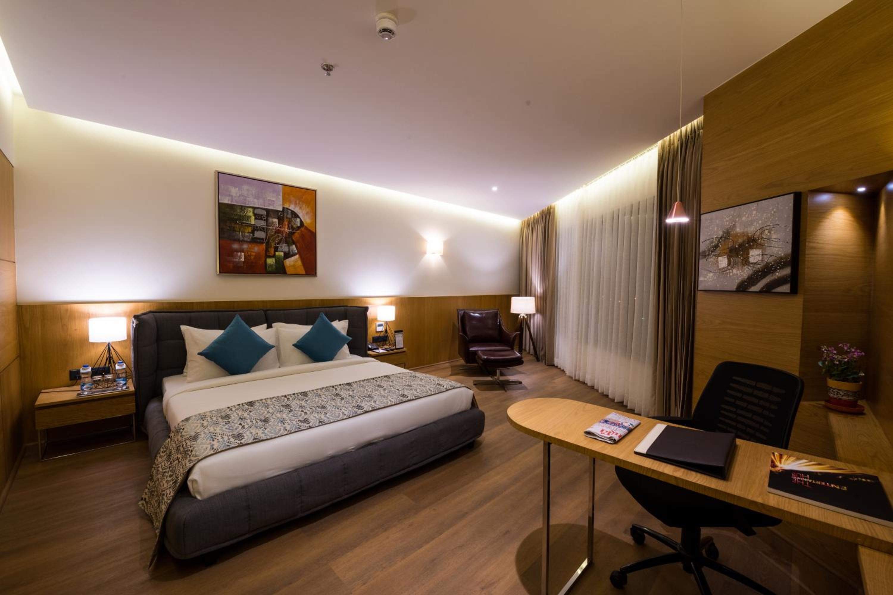 Hazel Suite - Photo 1
