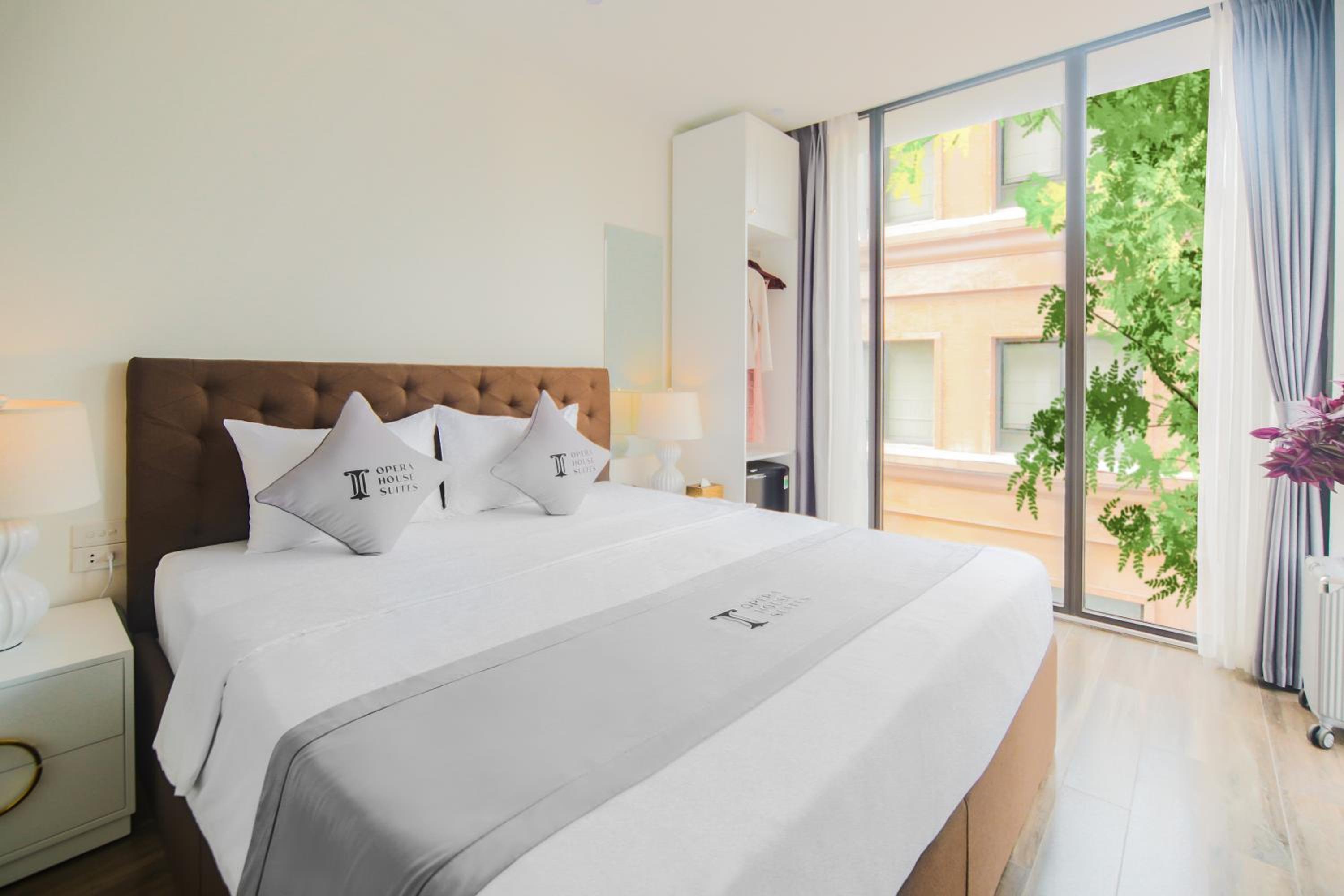 Premium Room with Opera House View