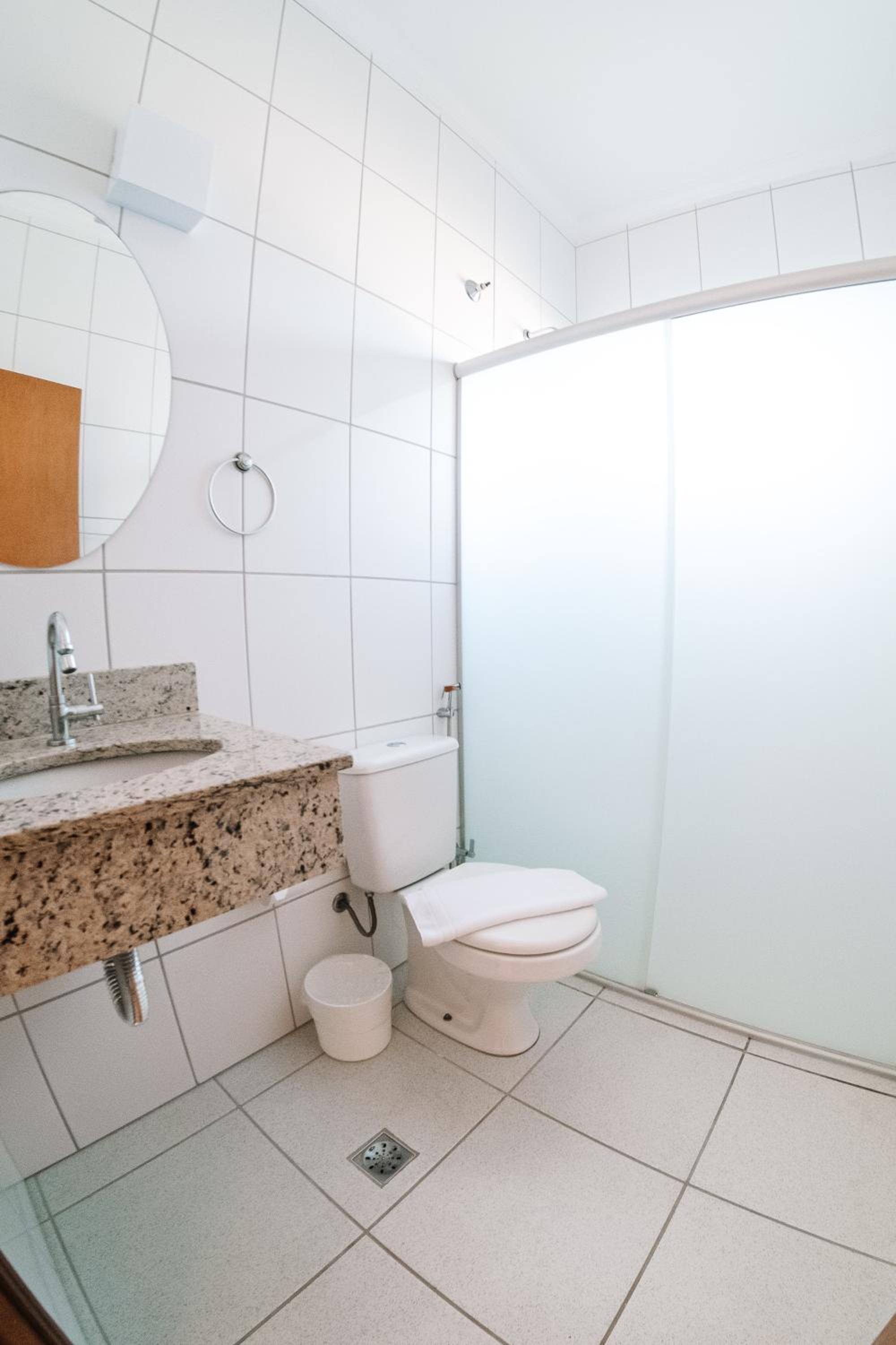 Standard Double Room - Photo 7
