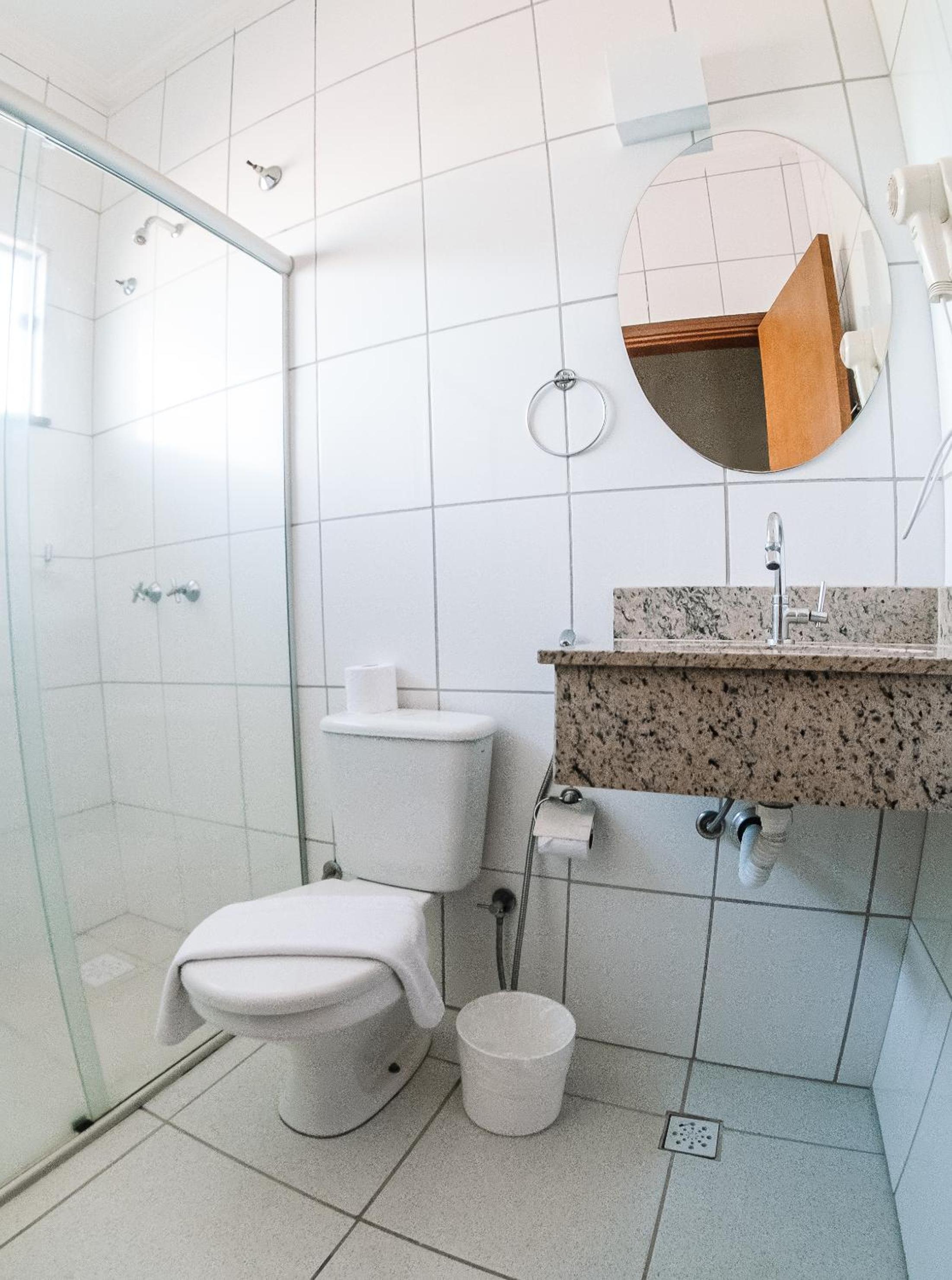 Standard Double Room - Photo 6