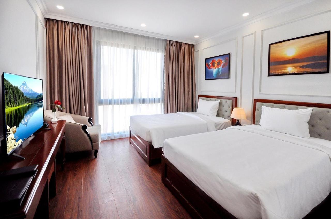 Deluxe Double or Twin Room with City View - Photo 1