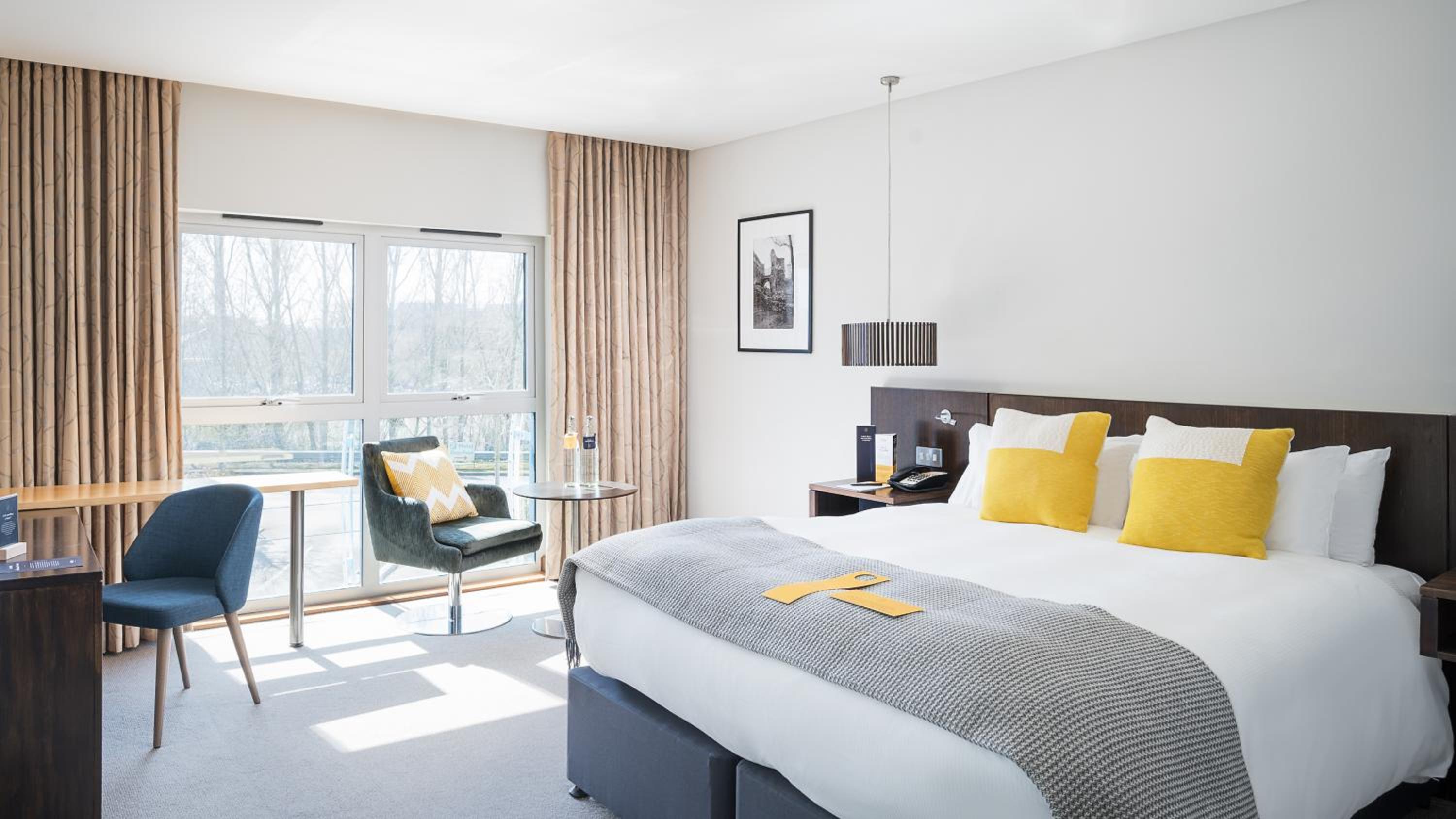 Premium King Room - Photo 1