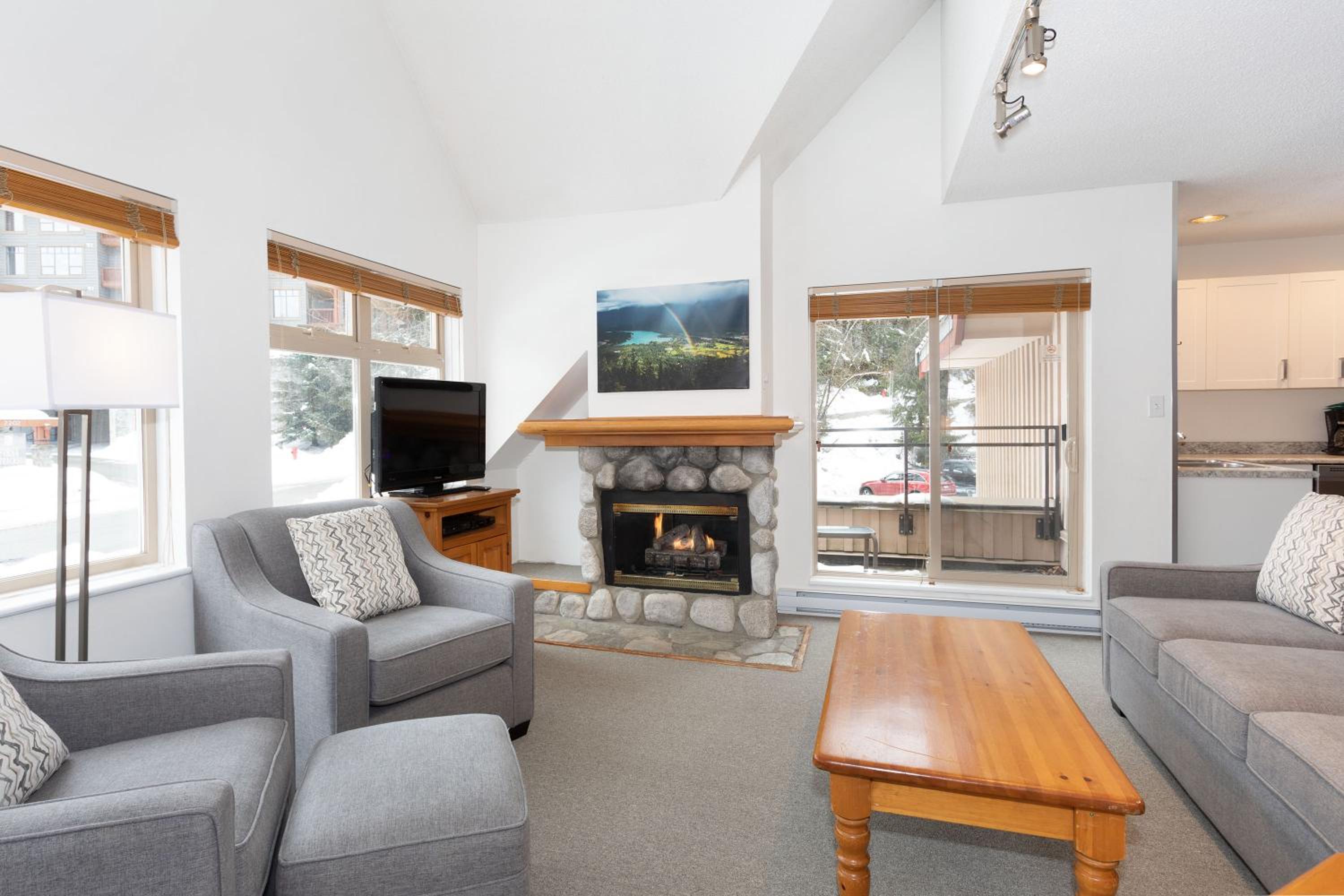 Condo, 2 Bedrooms (Unit 231) photo 1