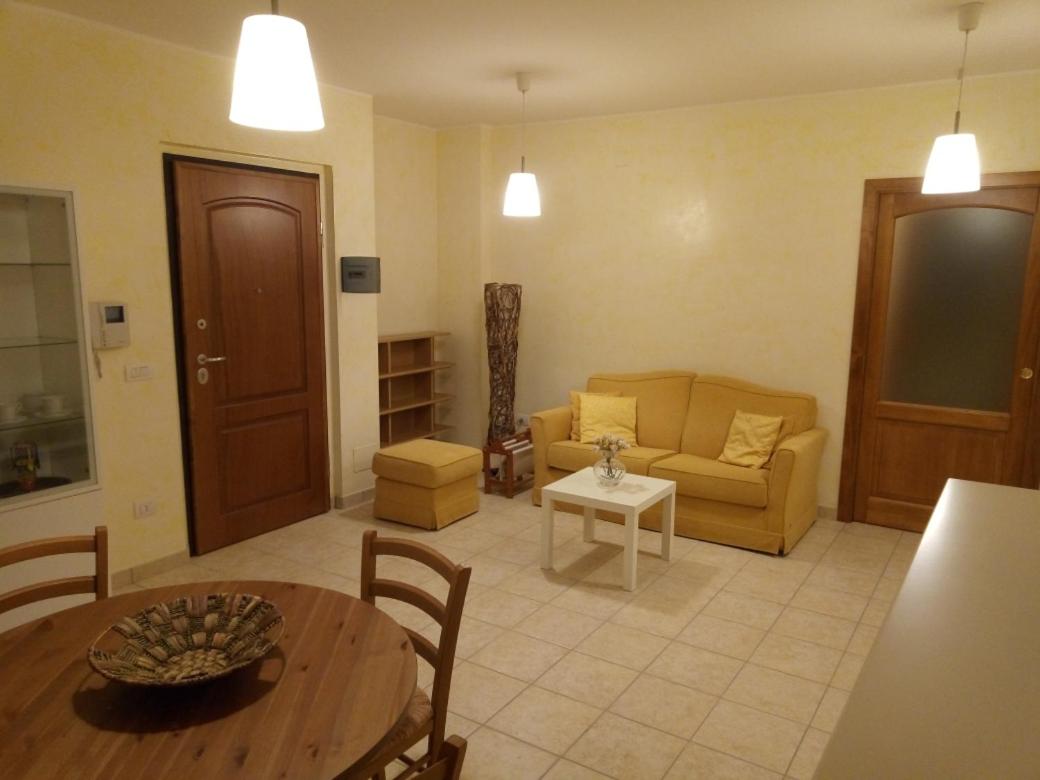 Three-Bedroom Apartment photo 1
