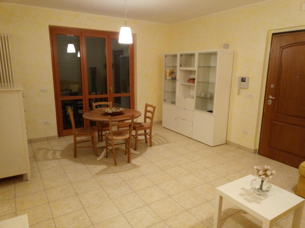 Three-Bedroom Apartment photo 2