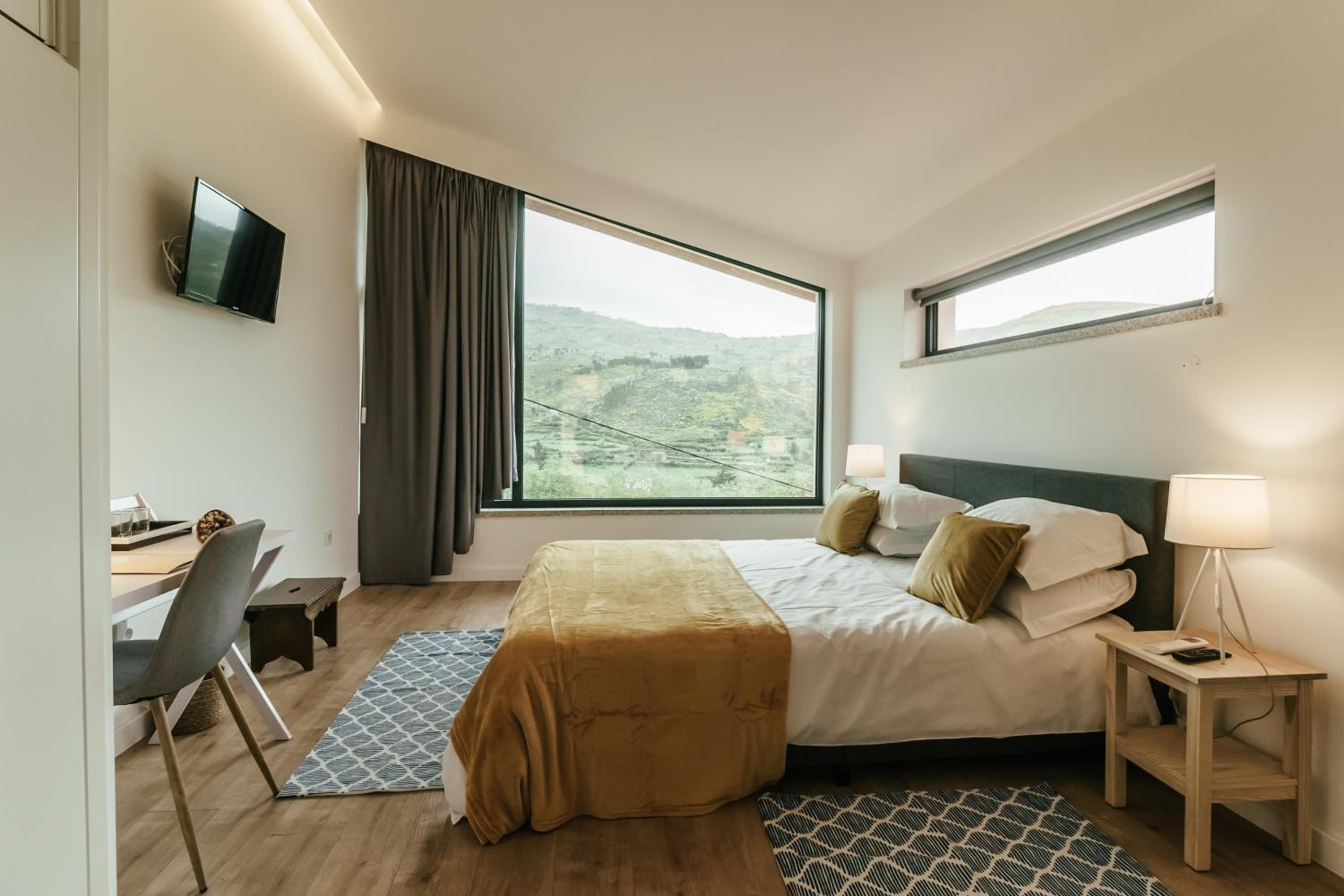 Suite with Hot Tub