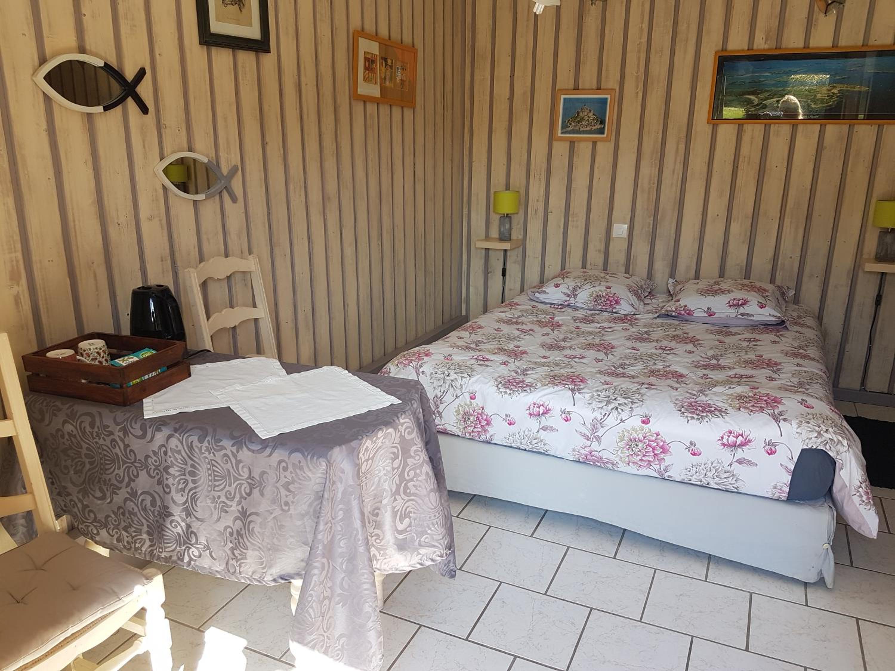 Standard Double Room - Photo 1