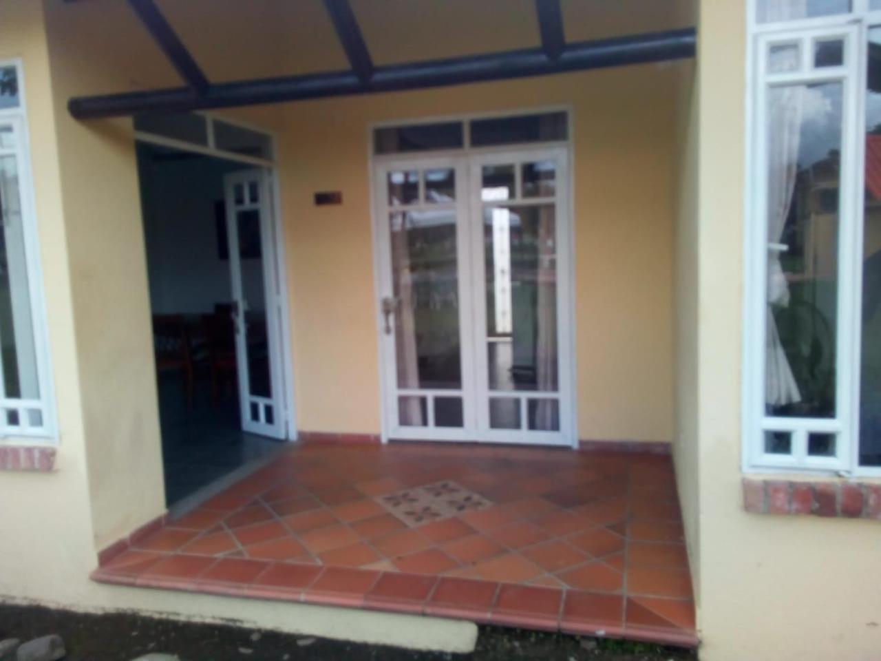Villa photo 2