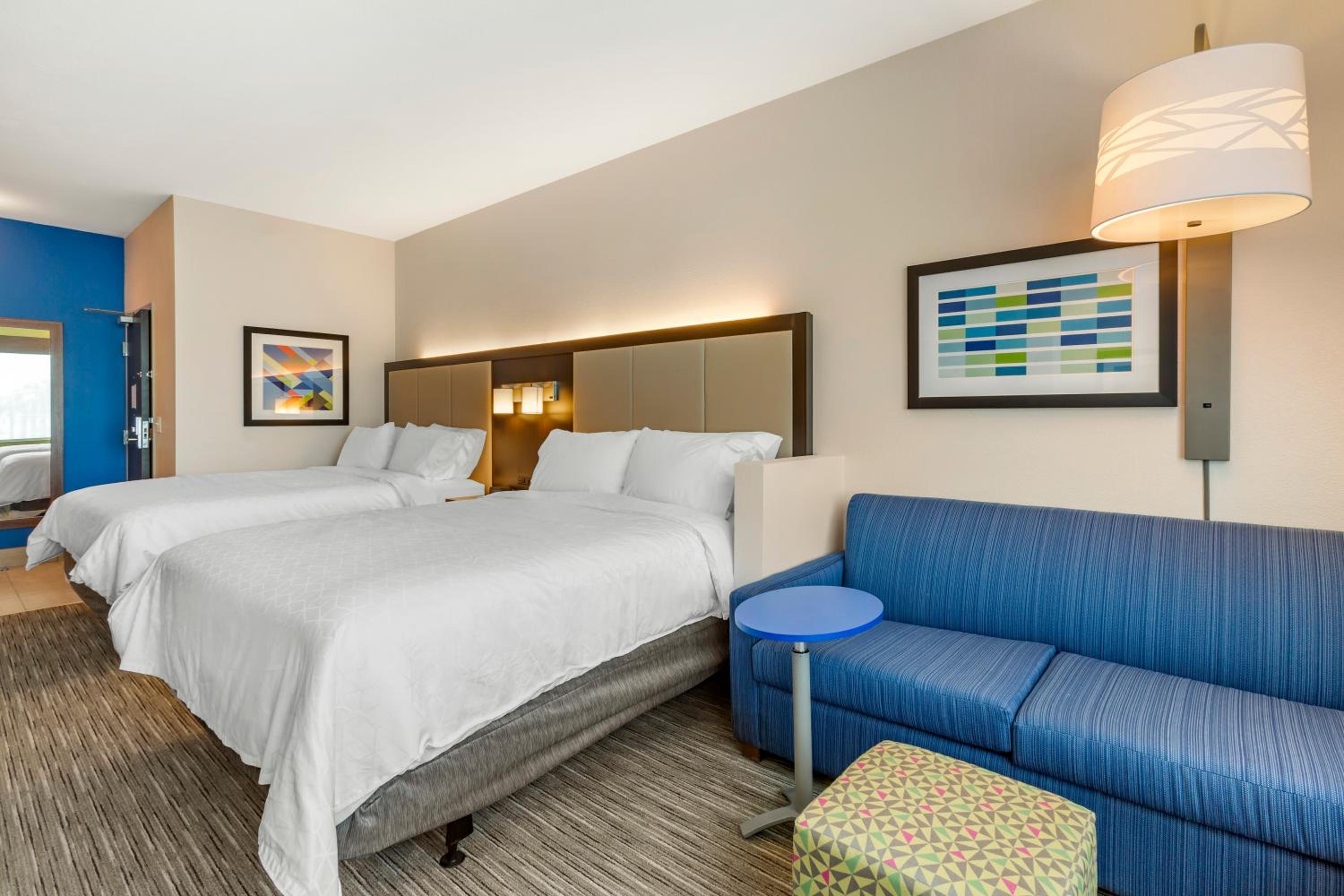 Suite with Two Beds - Non-Smoking - Photo 2