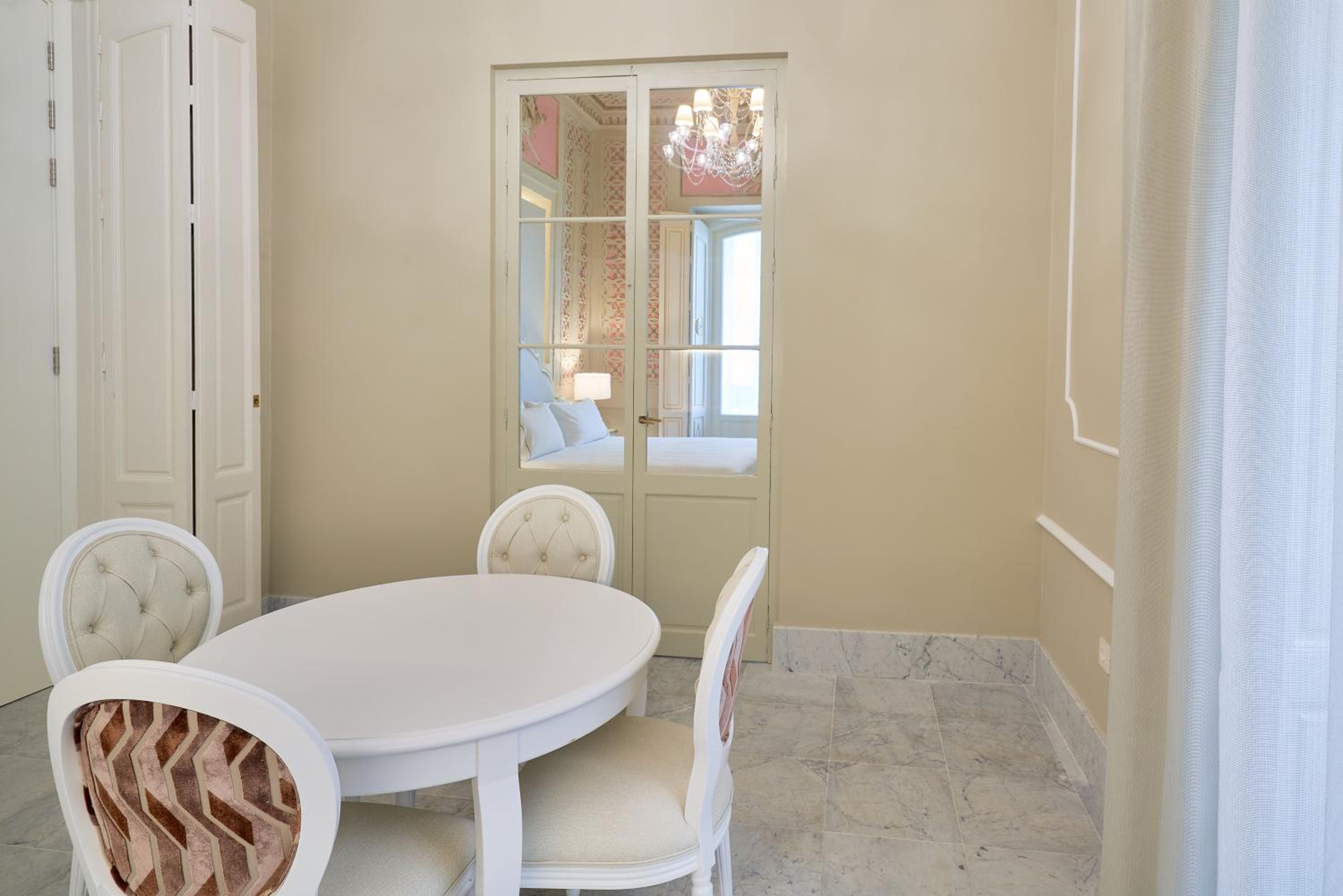 Exclusive Suite photo 3