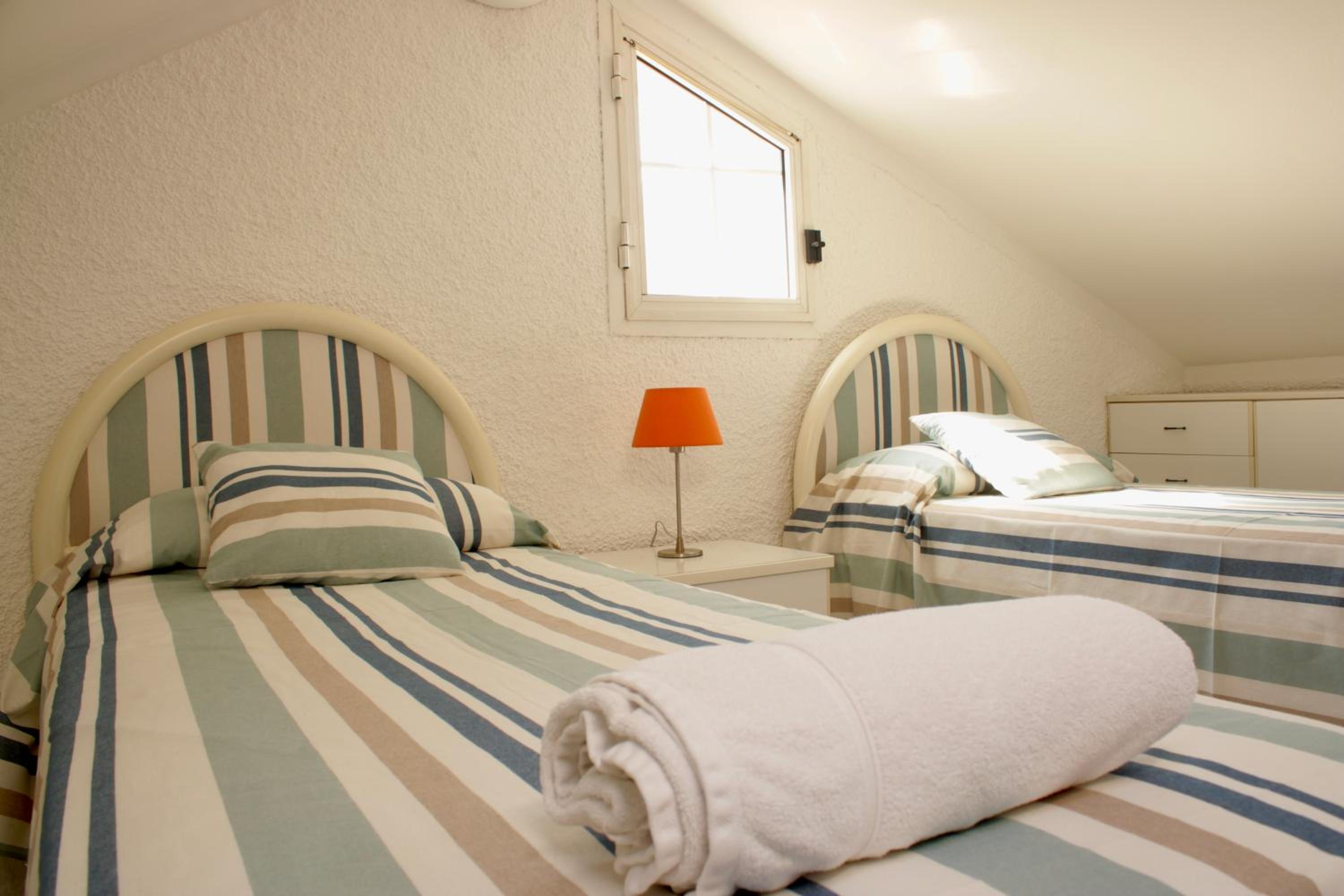 Two-Bedroom Apartment - Photo 3