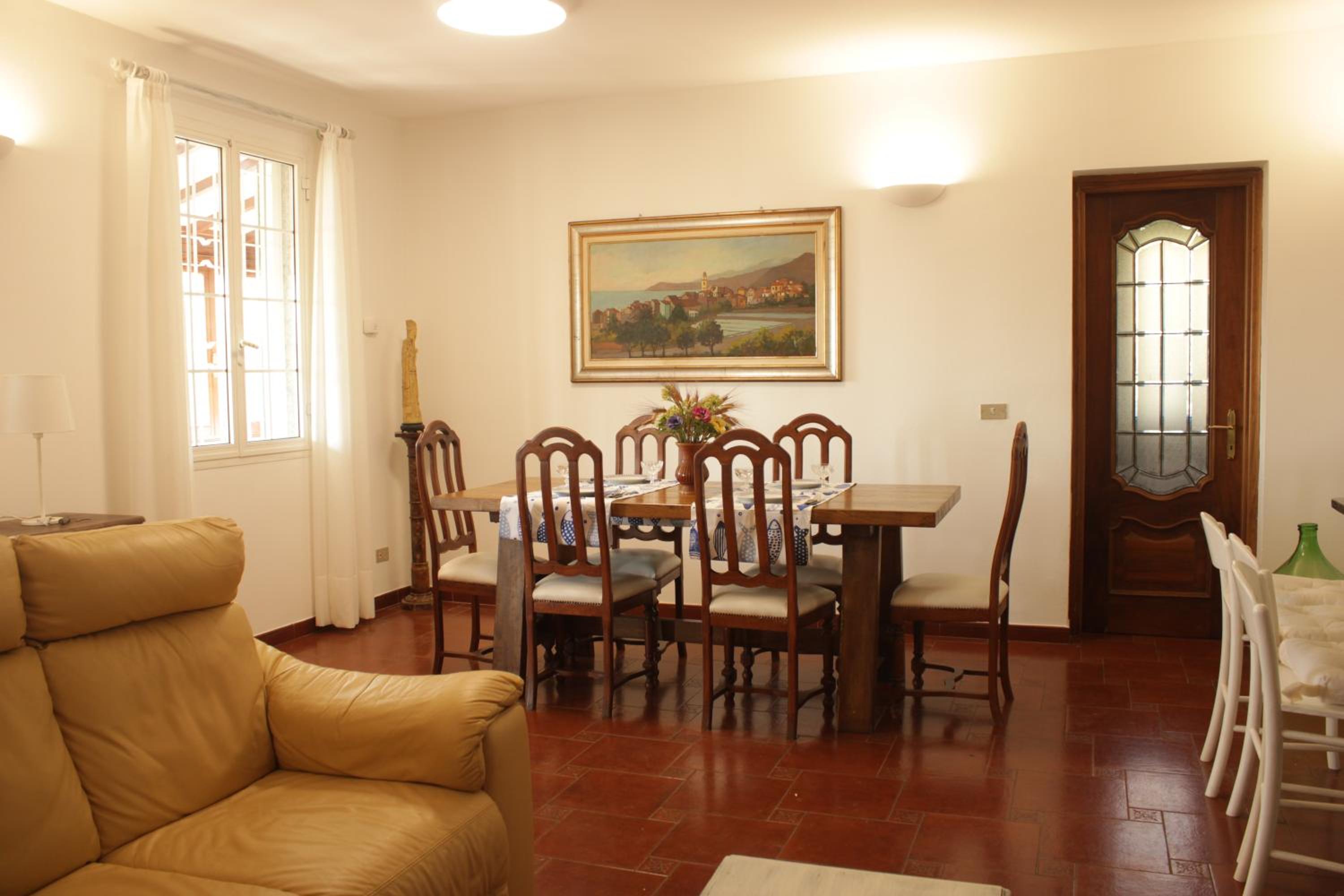 Two-Bedroom Apartment - Photo 24
