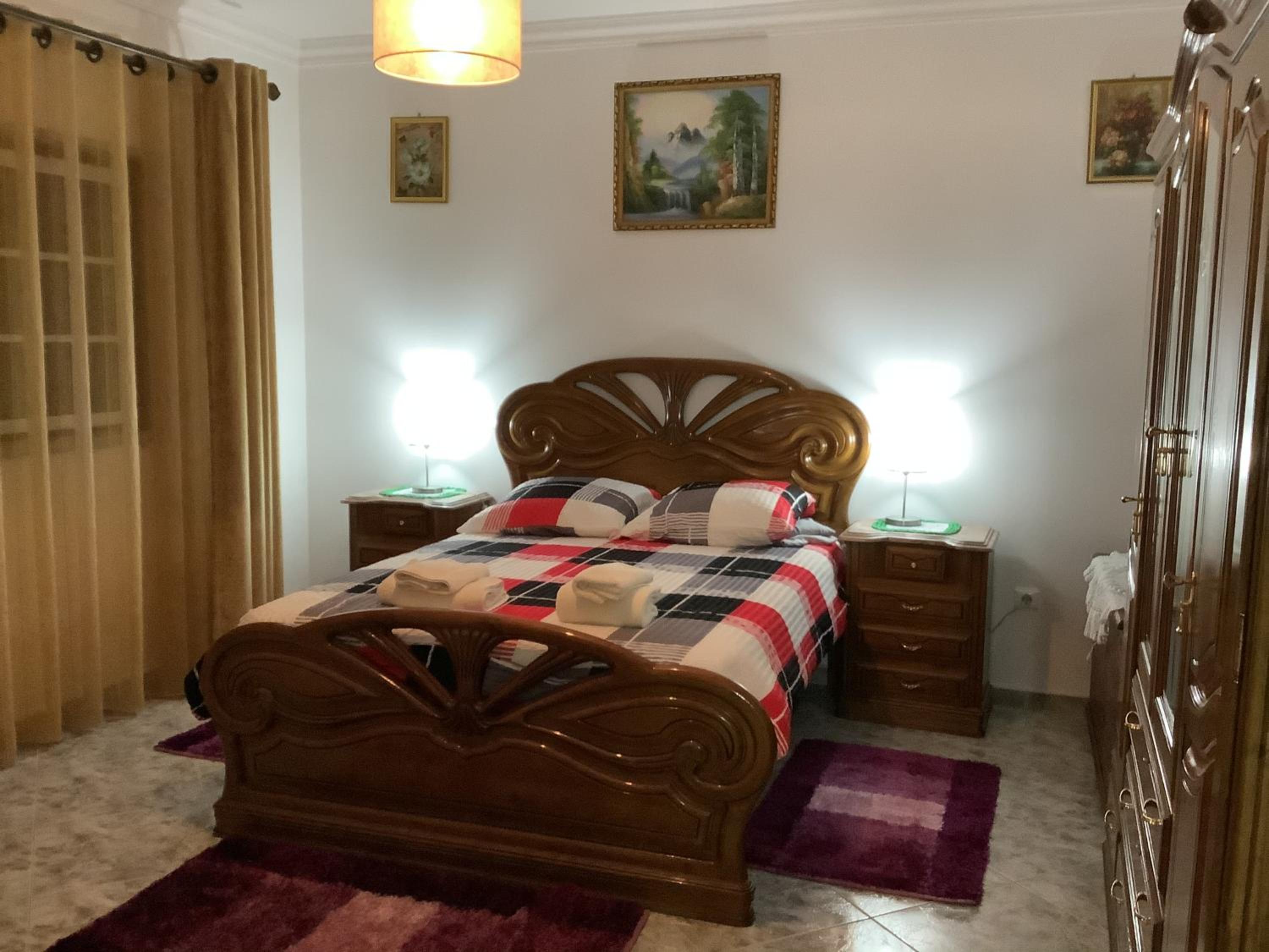 Four-Bedroom House - Photo 1