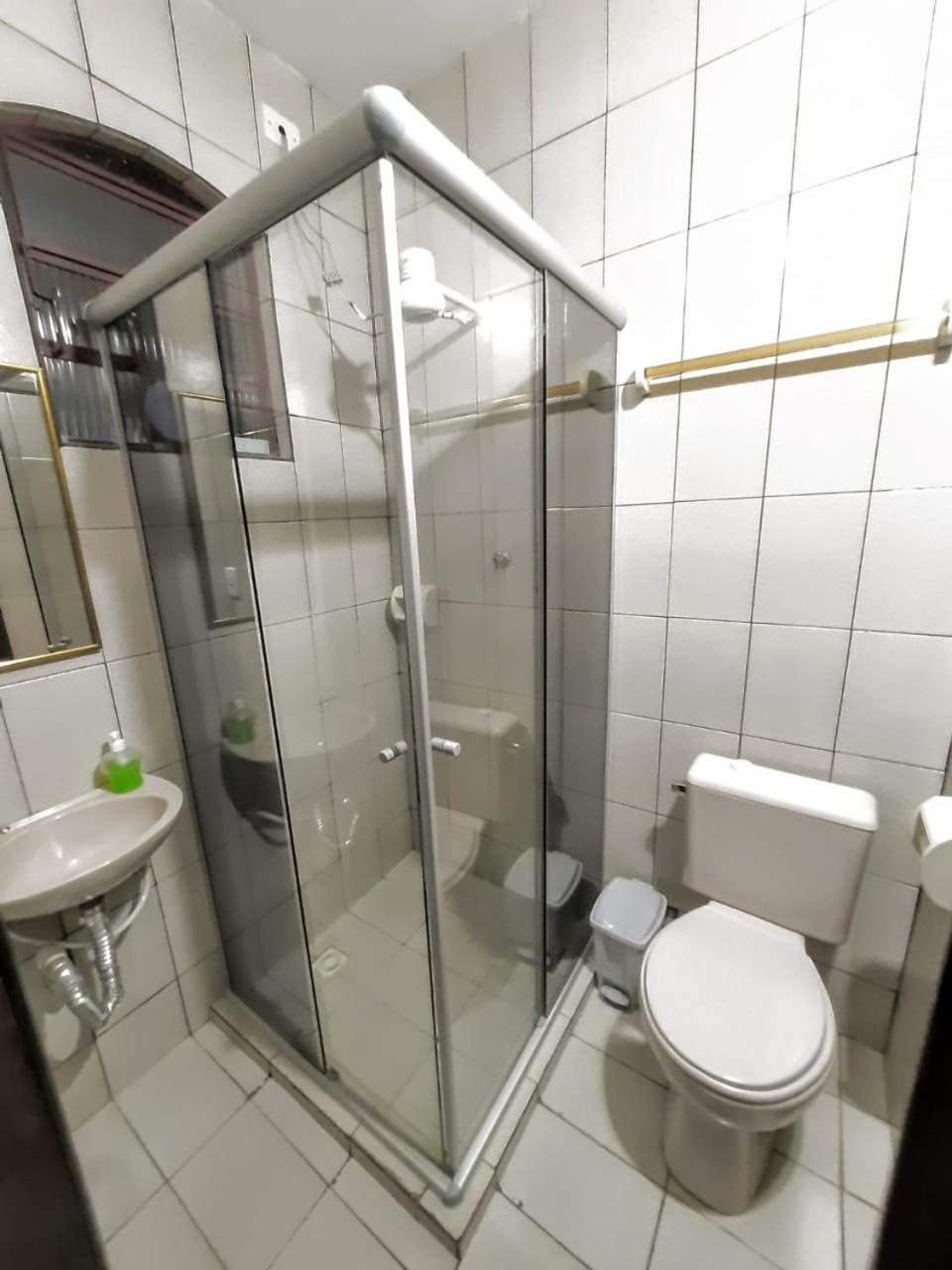 Executive Suite - Photo 2