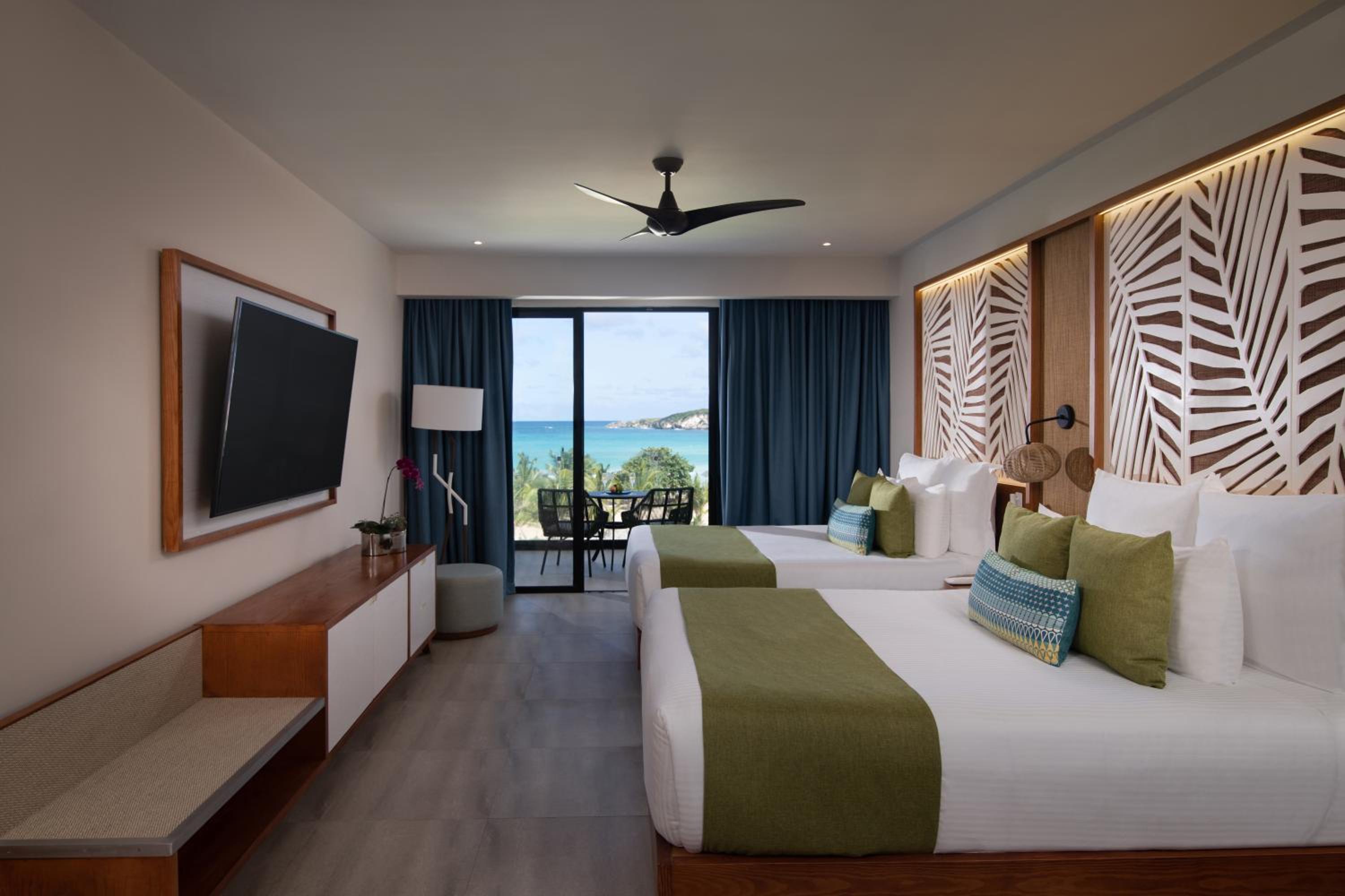 Preferred Club Junior Suite Ocean View Double