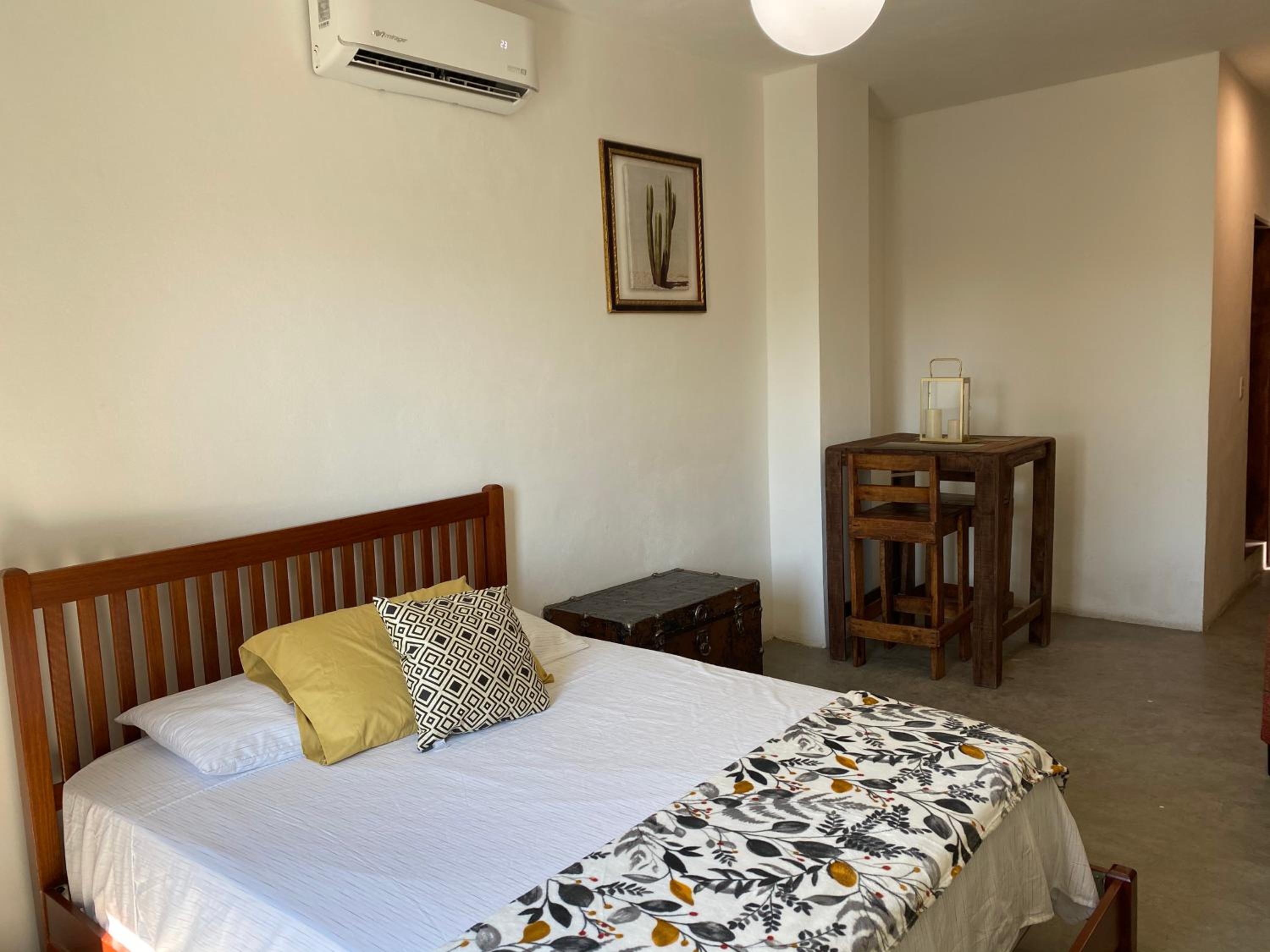 Studio Apartment - Photo 15