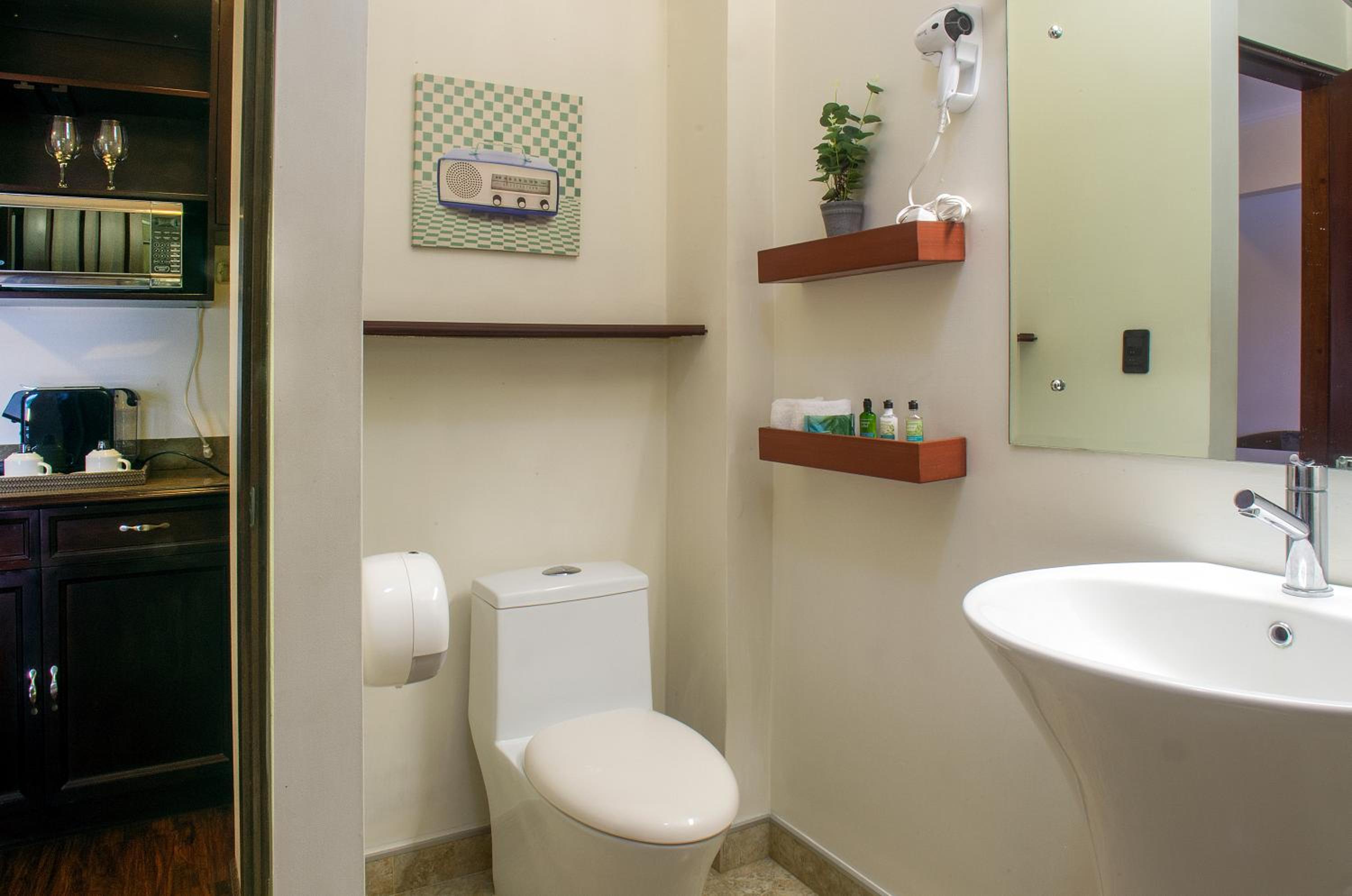Connecting Family Suite - Photo 5