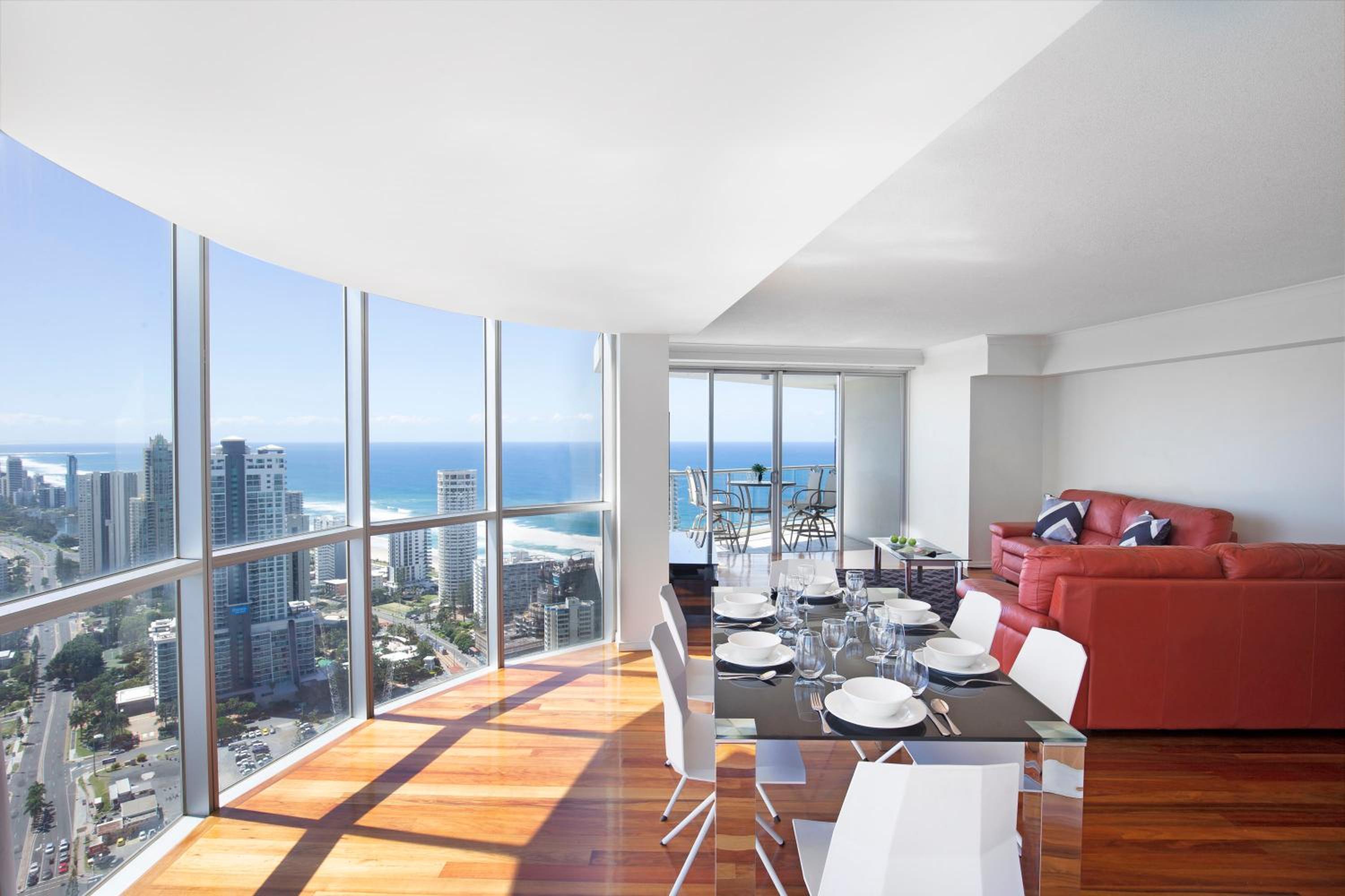 Three-Bedroom Sub Penthouse thumbnail 5