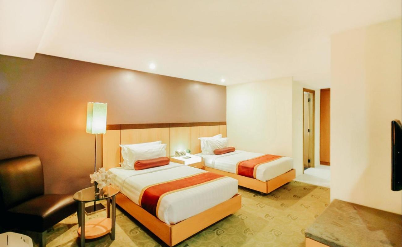 Deluxe Twin - Hotel Floor - Photo 3