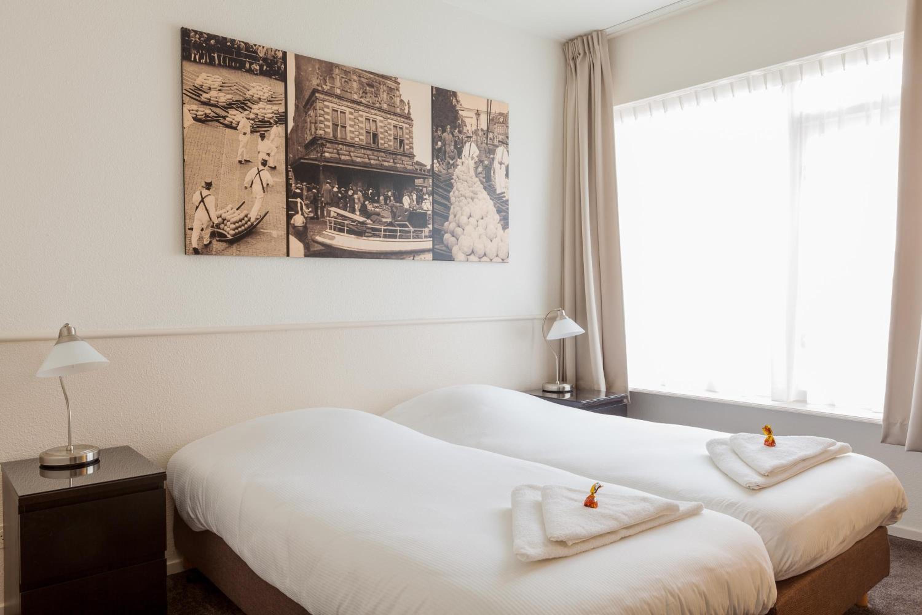 Twin Room - Photo 1