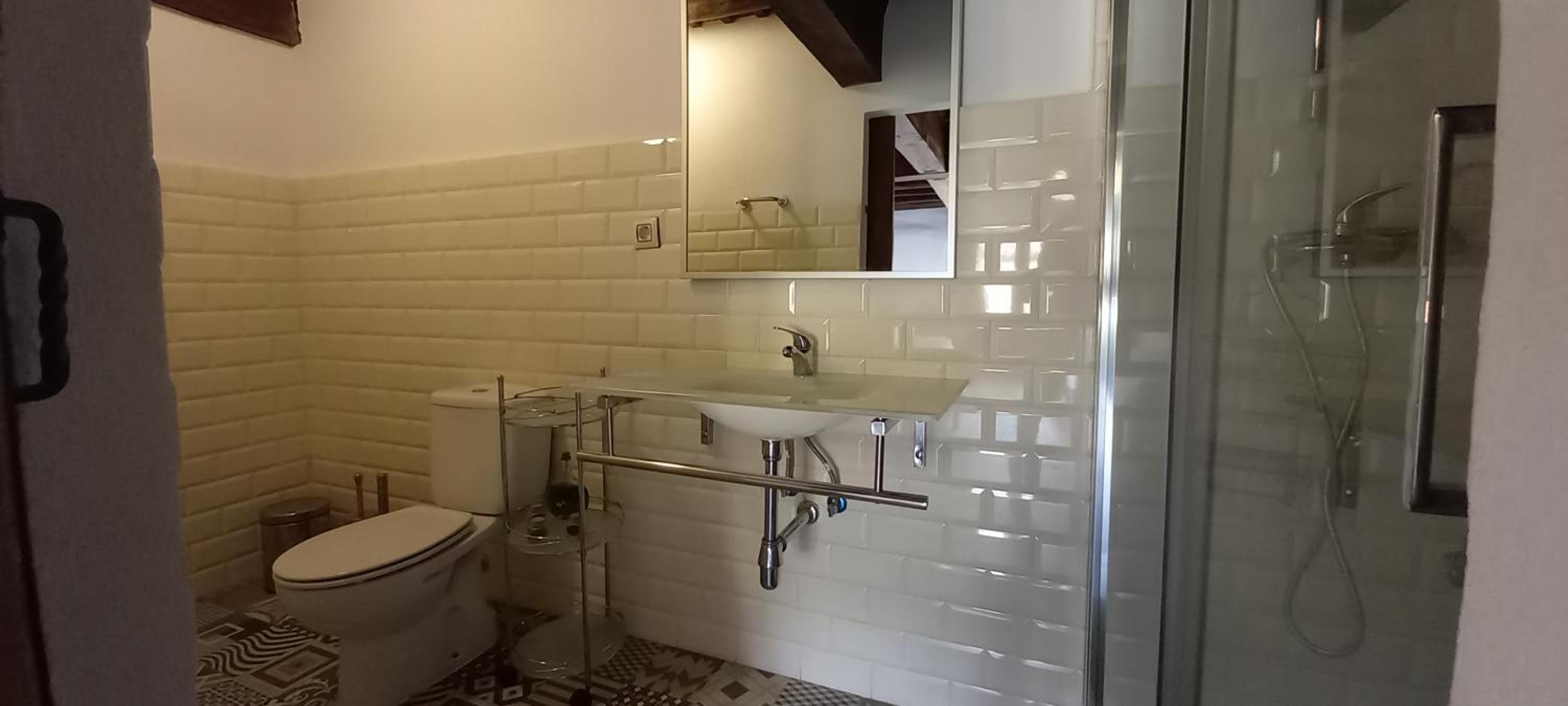 Single Bed in 4-Bed Dormitory Room
