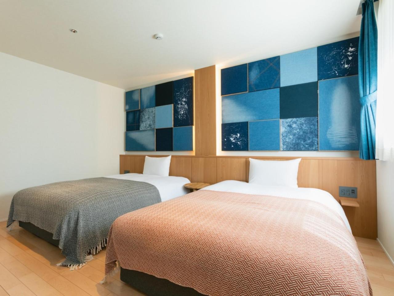 Denim Twin Room 2 - Photo 1