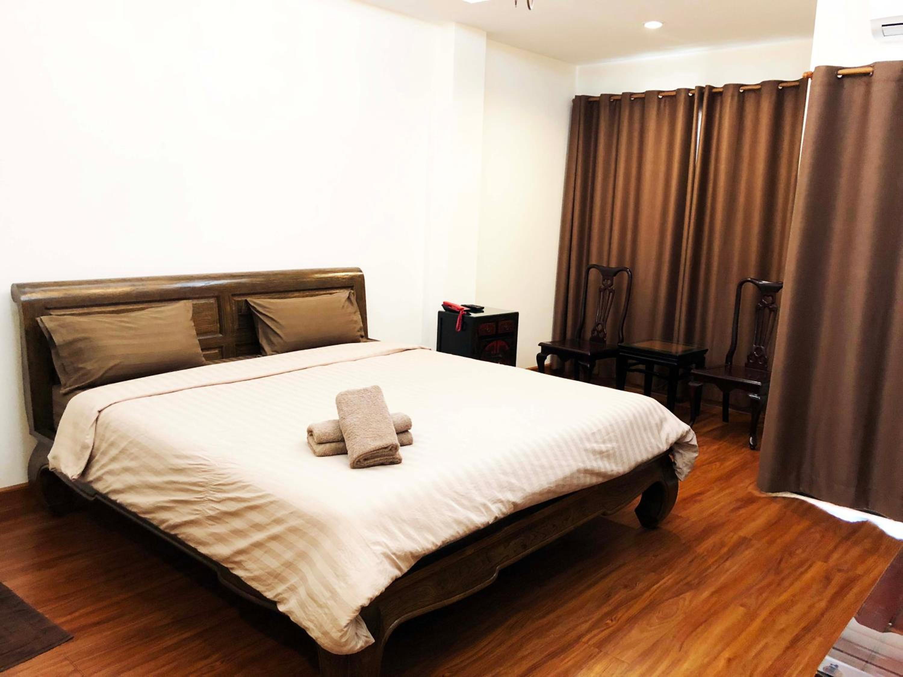 Deluxe Double Room with Balcony - Photo 3