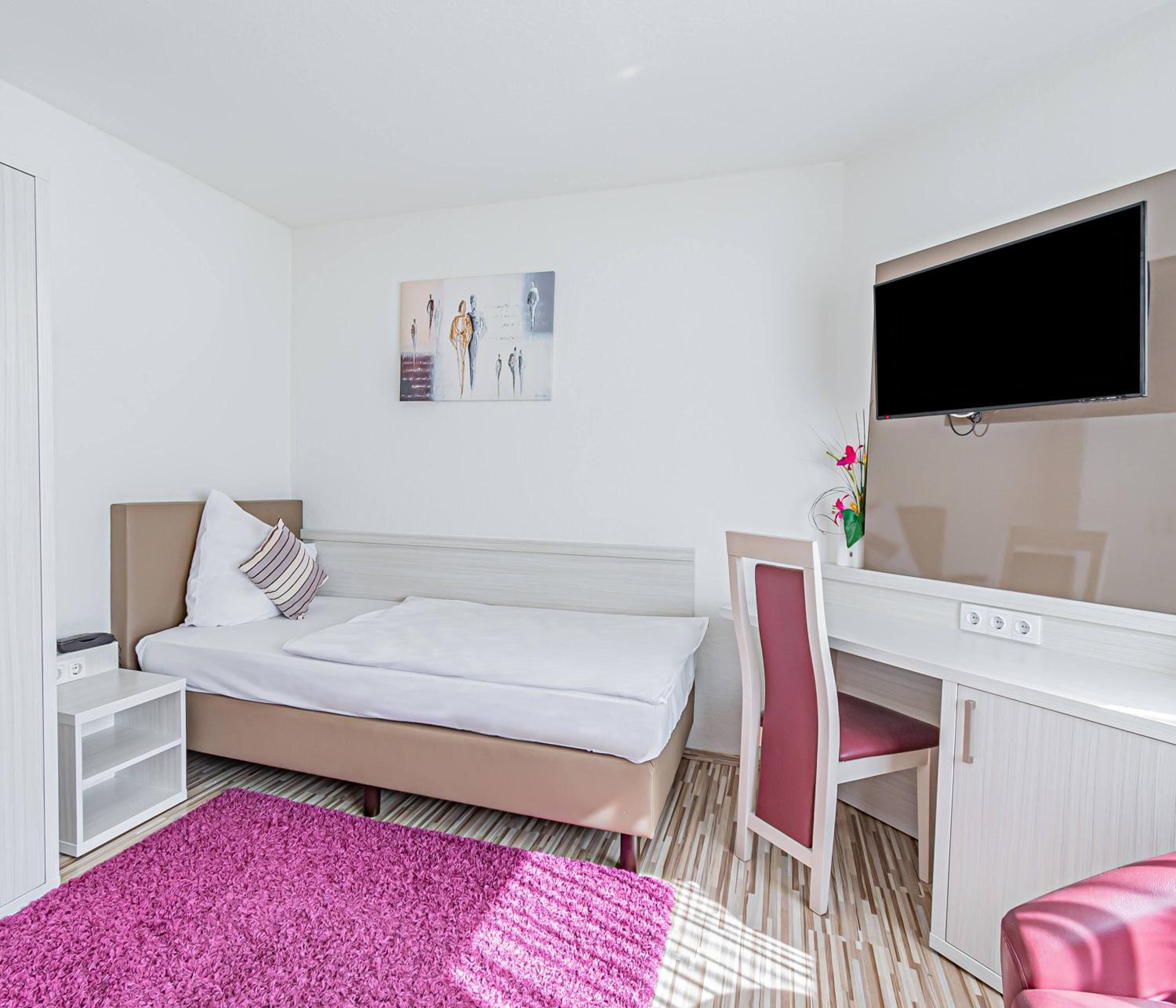Single Room photo 1