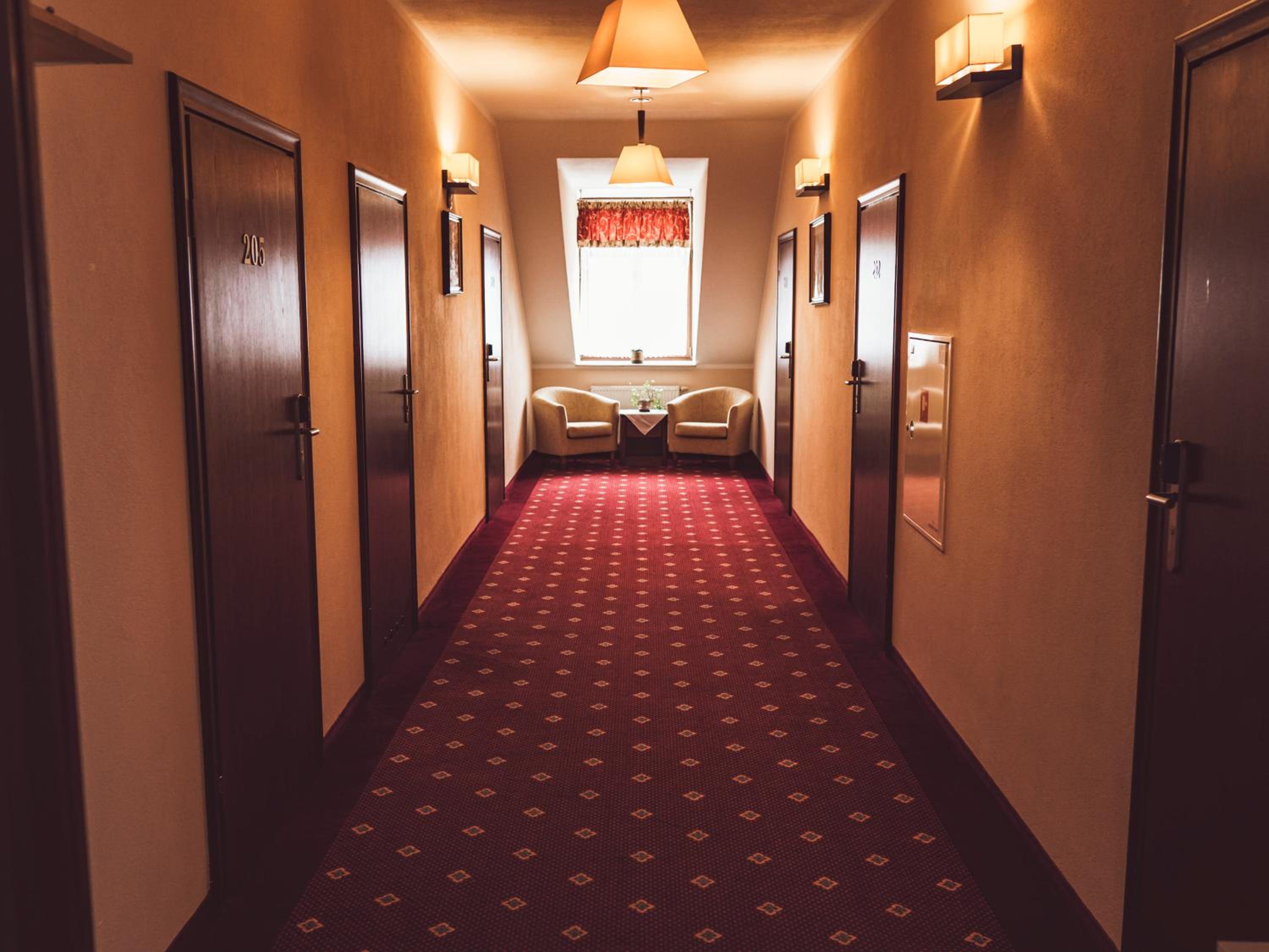 Double Room - Photo 8