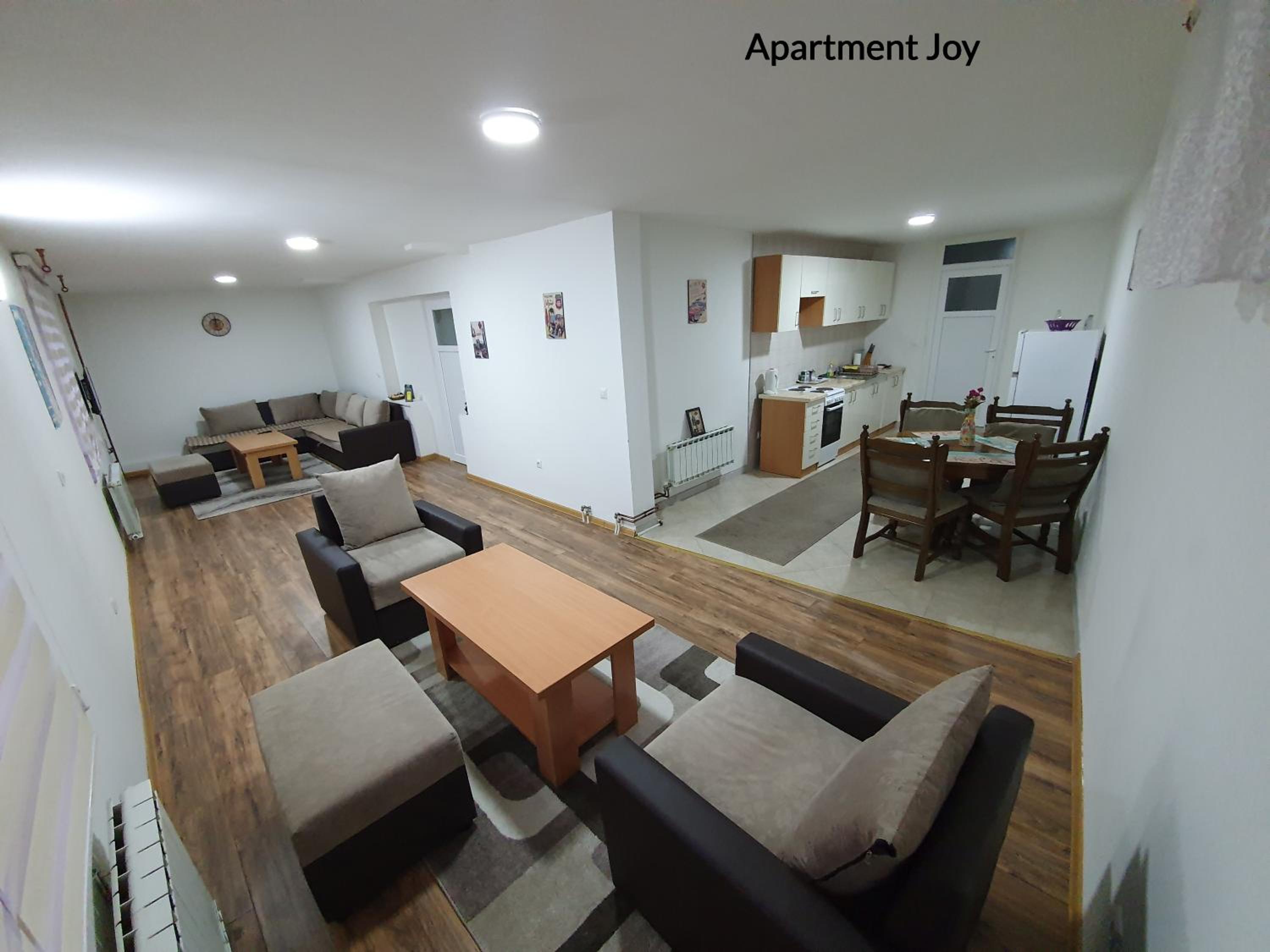 Three-Bedroom Apartment photo 1