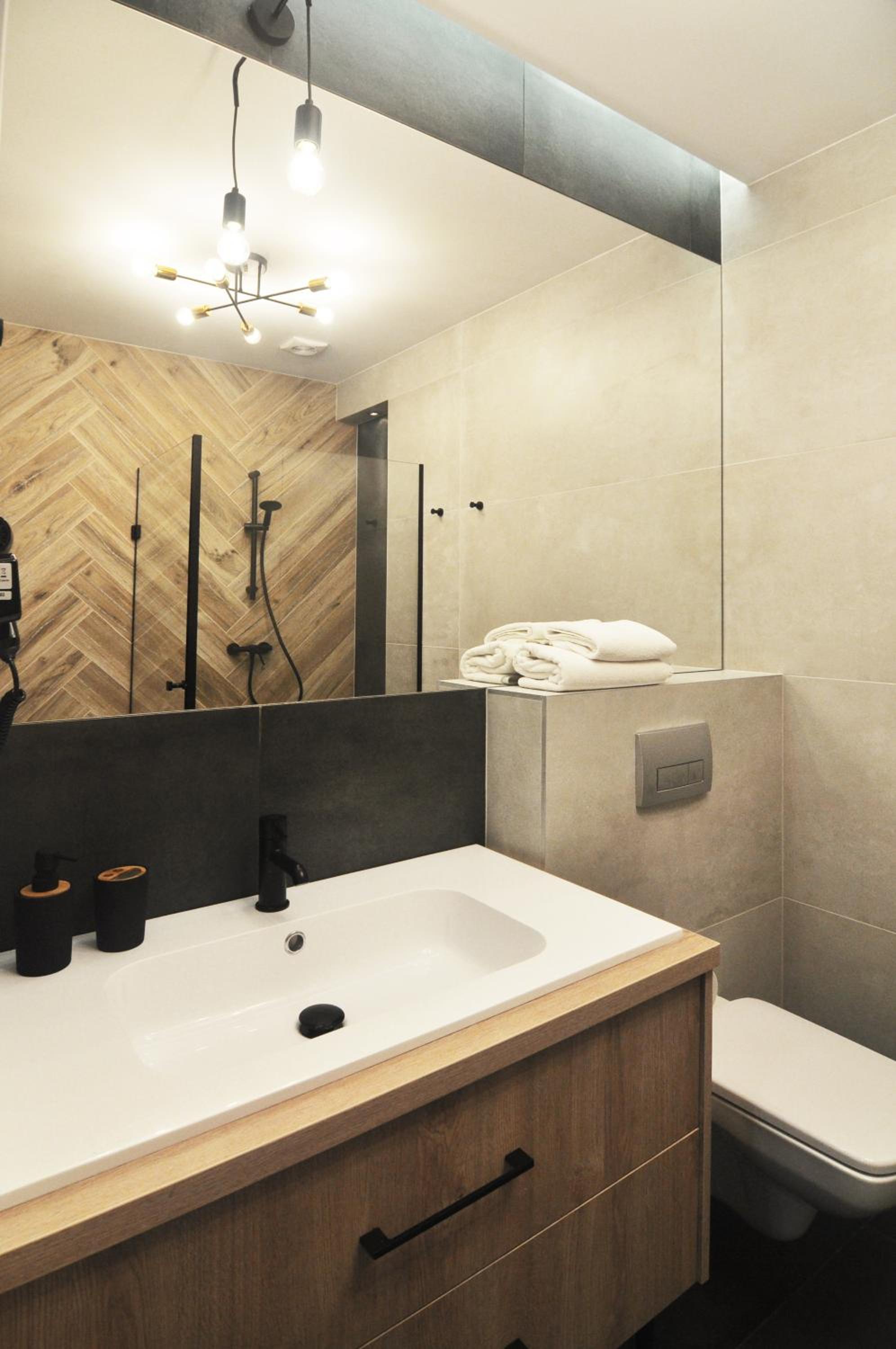 Family Suite - Photo 6