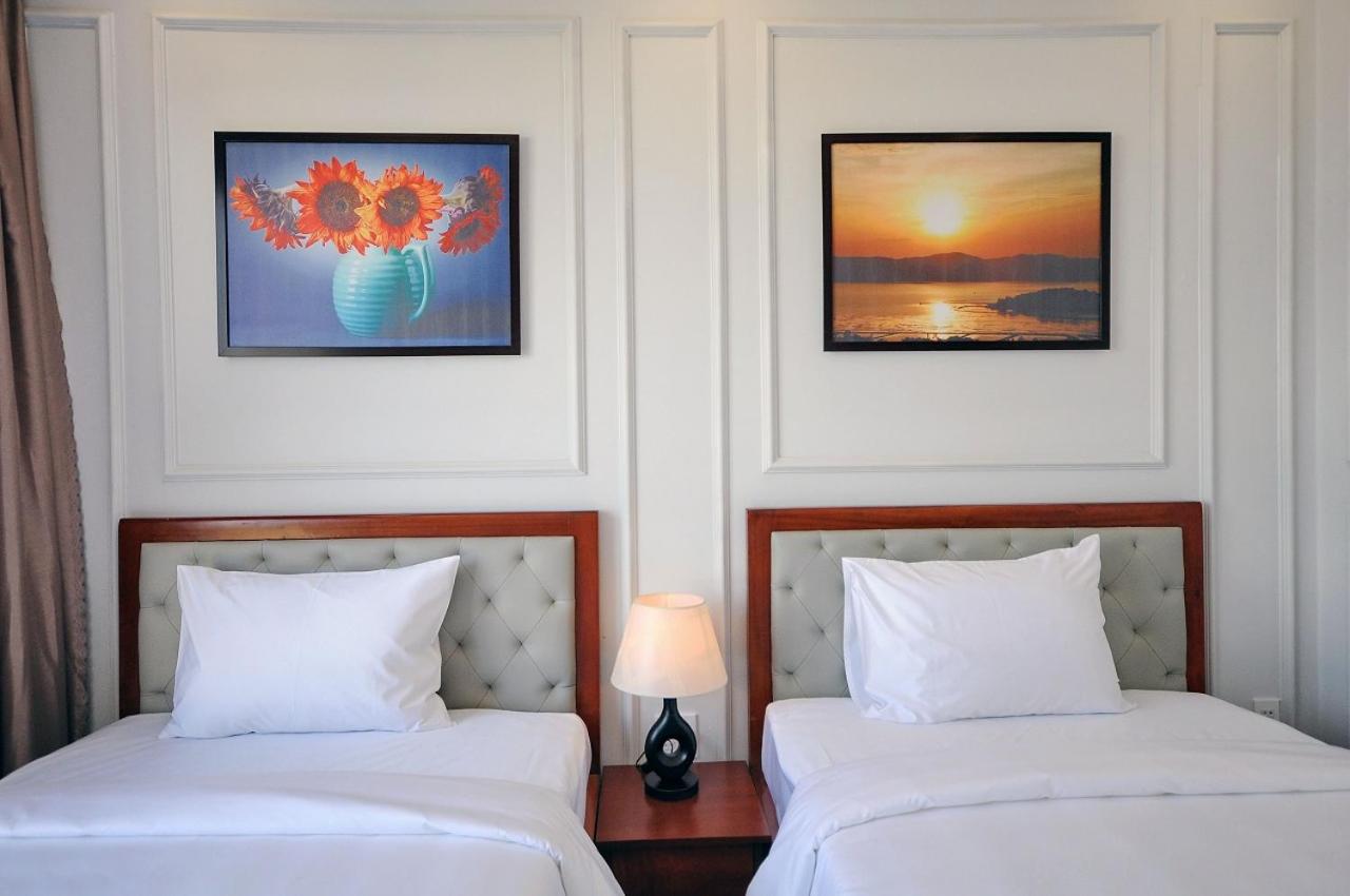 Deluxe Double or Twin Room with City View - Photo 30