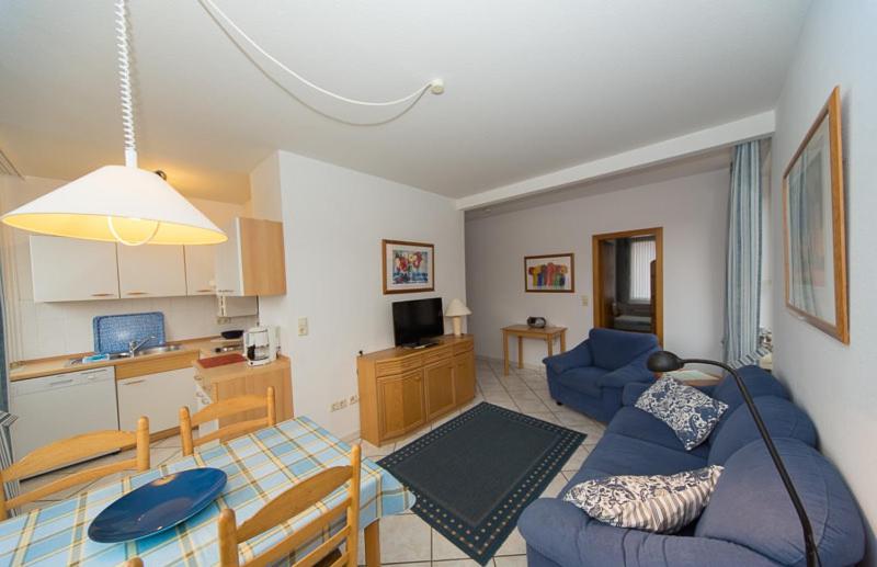 Apartment with Garden View photo 3