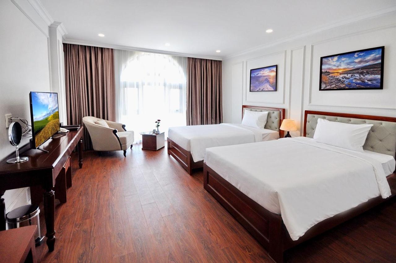 Deluxe Double or Twin Room with Sea View - Photo 2