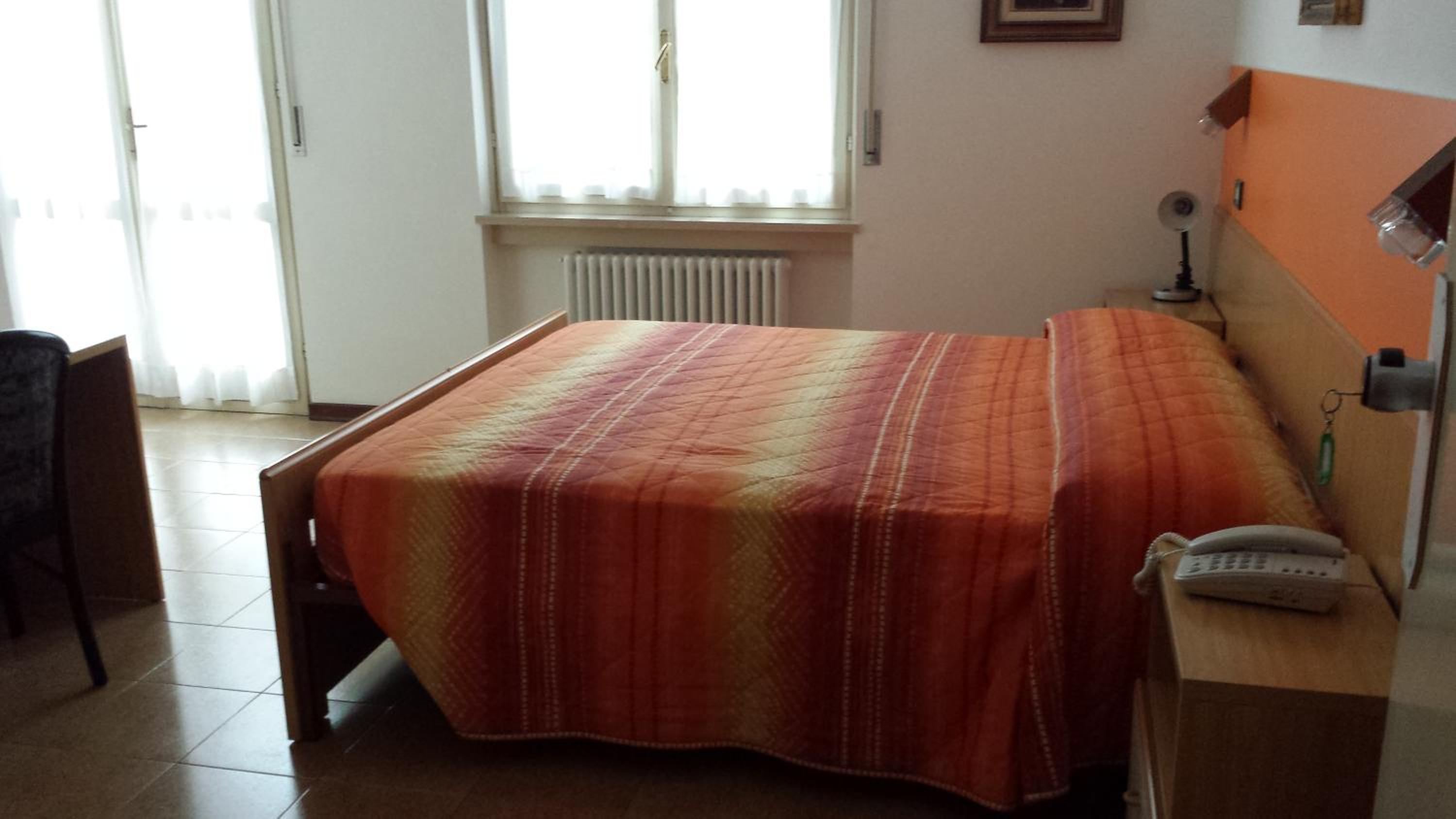 Double or Twin Room with Balcony photo 3