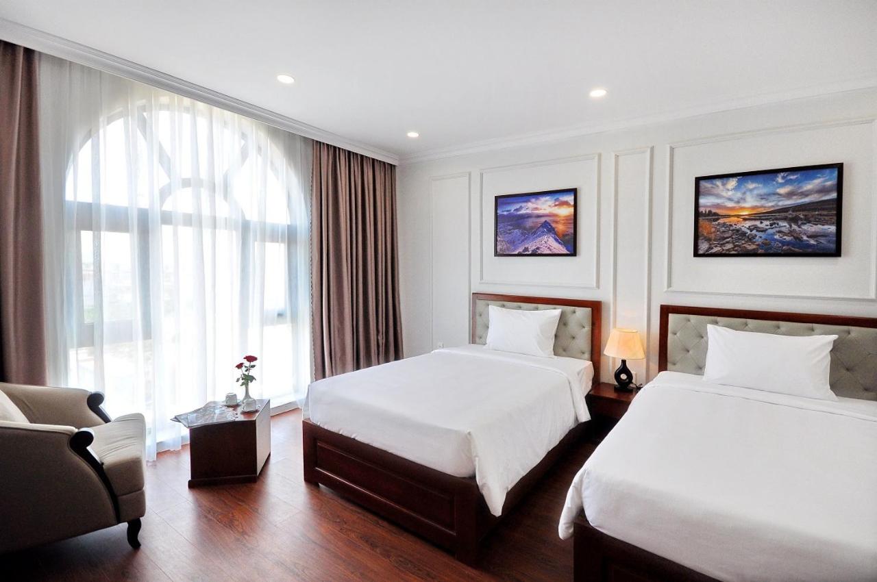 Deluxe Double or Twin Room with Sea View - Photo 36