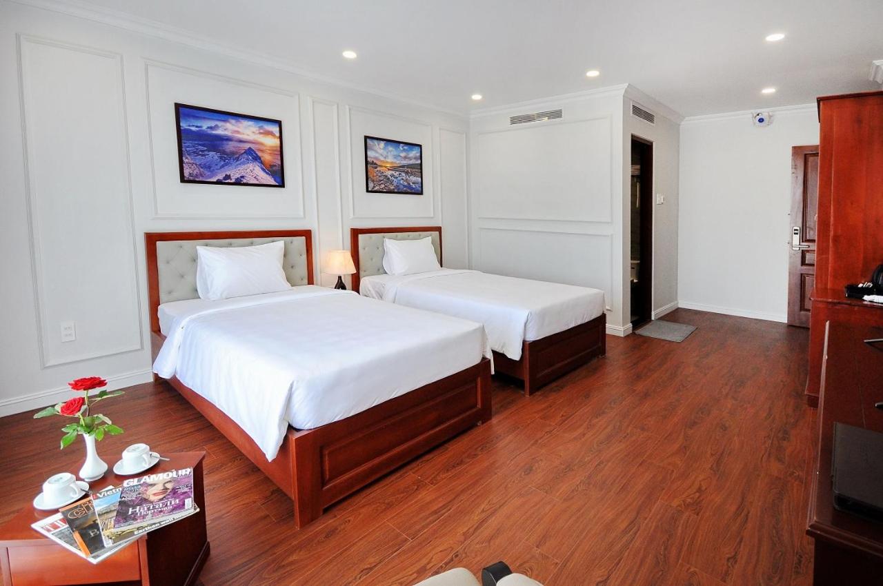 Deluxe Double or Twin Room with Sea View - Photo 35