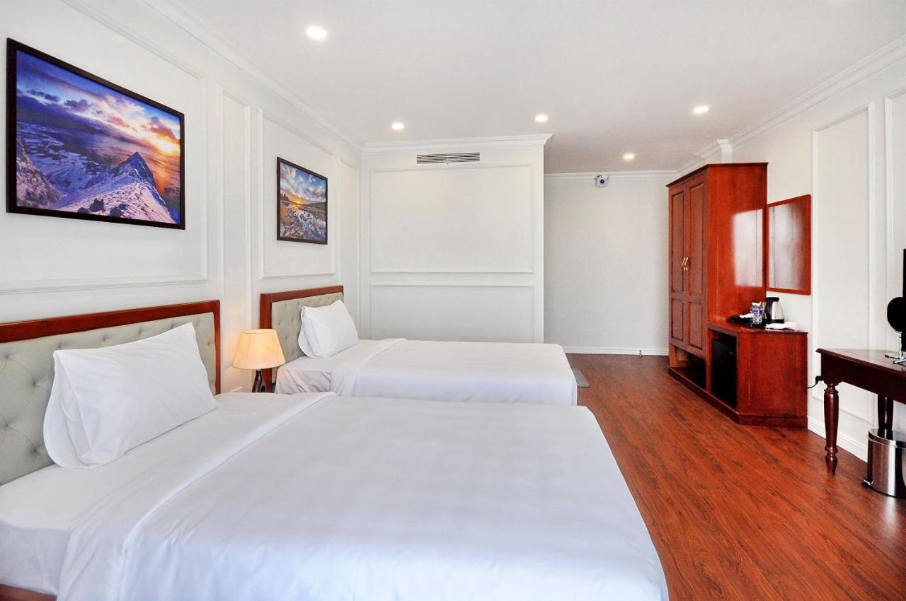 Deluxe Double or Twin Room with Sea View - Photo 33