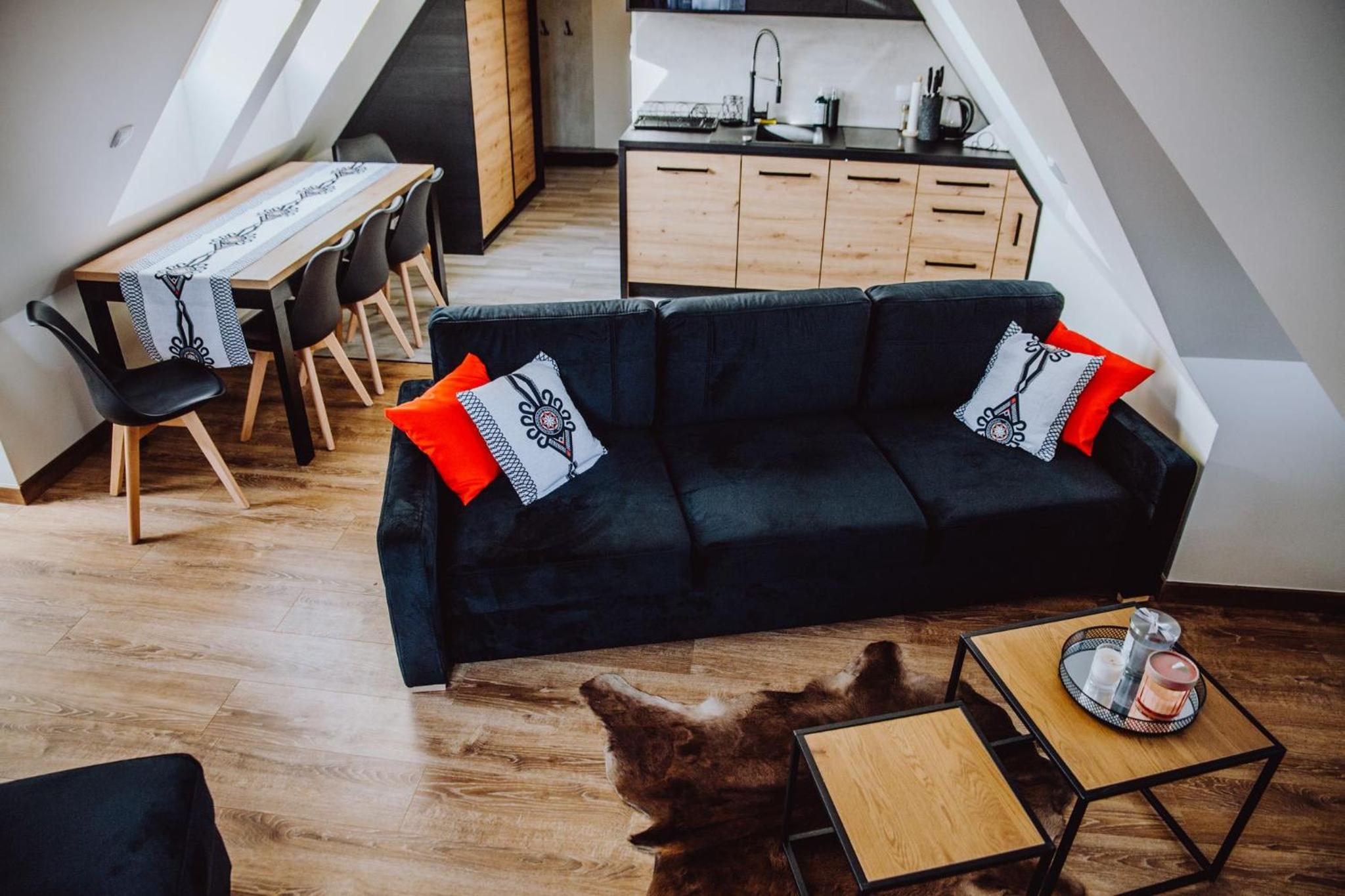 One-Bedroom Apartment - Photo 7