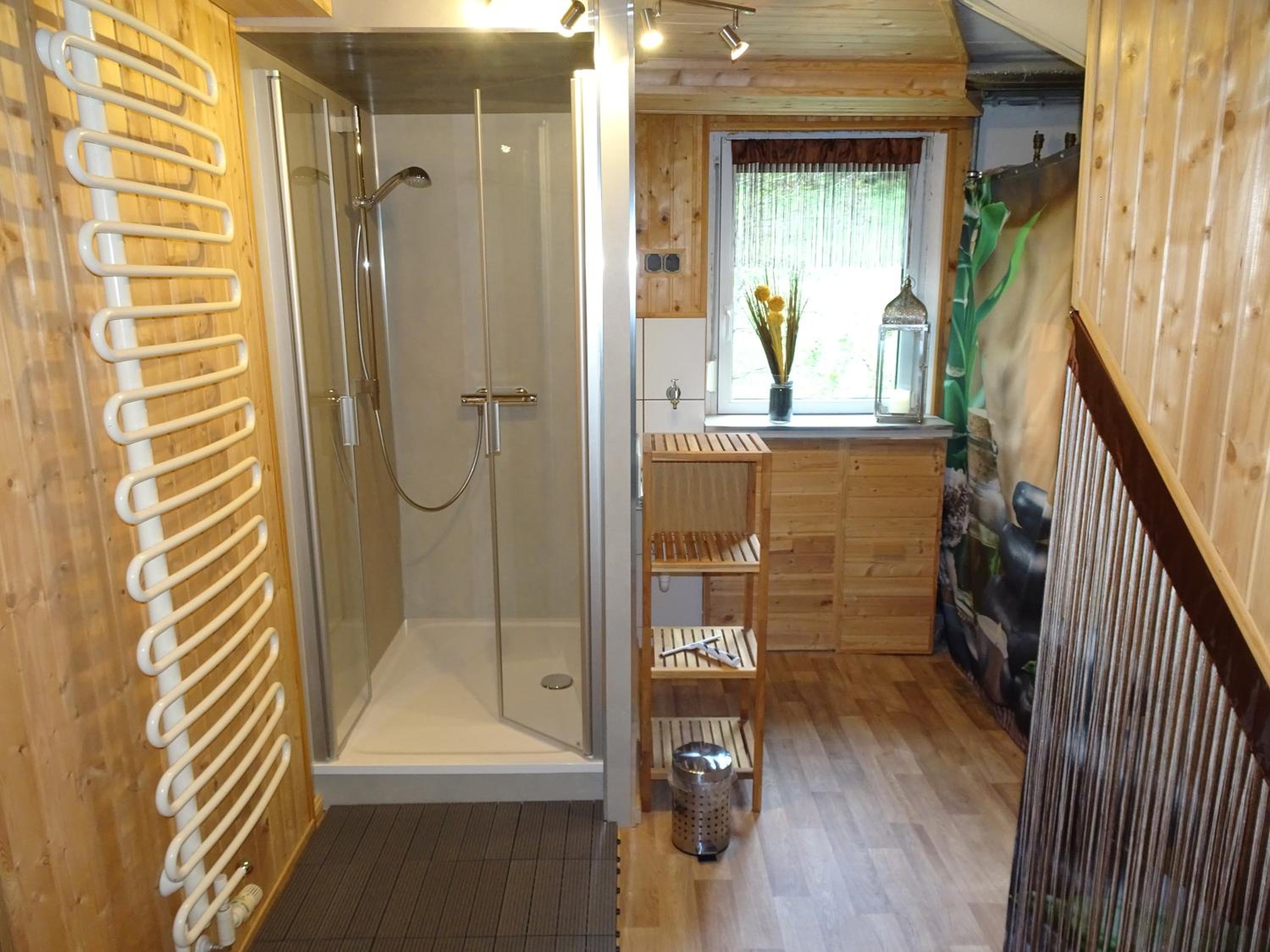 Apartment - Split Level - Photo 12
