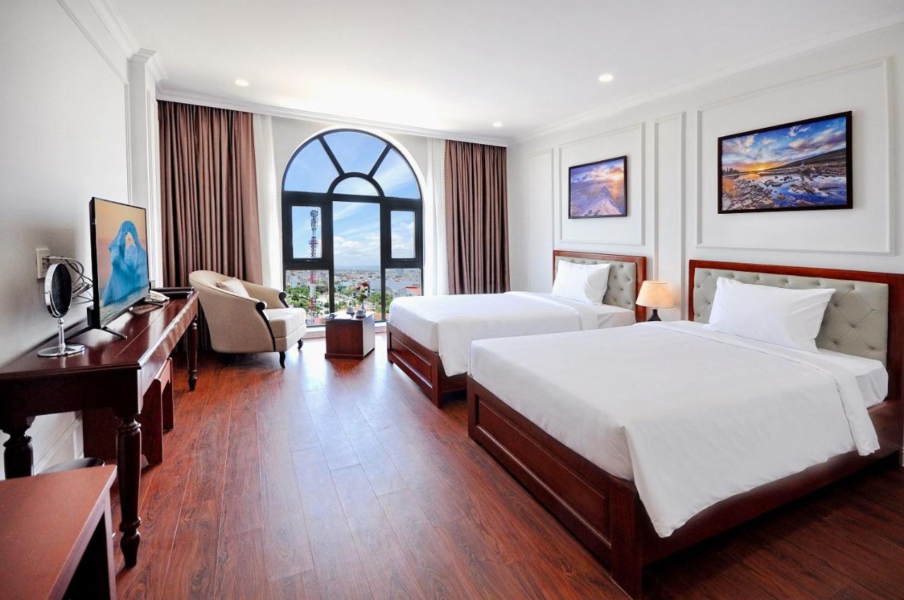 Deluxe Double or Twin Room with Sea View - Photo 26