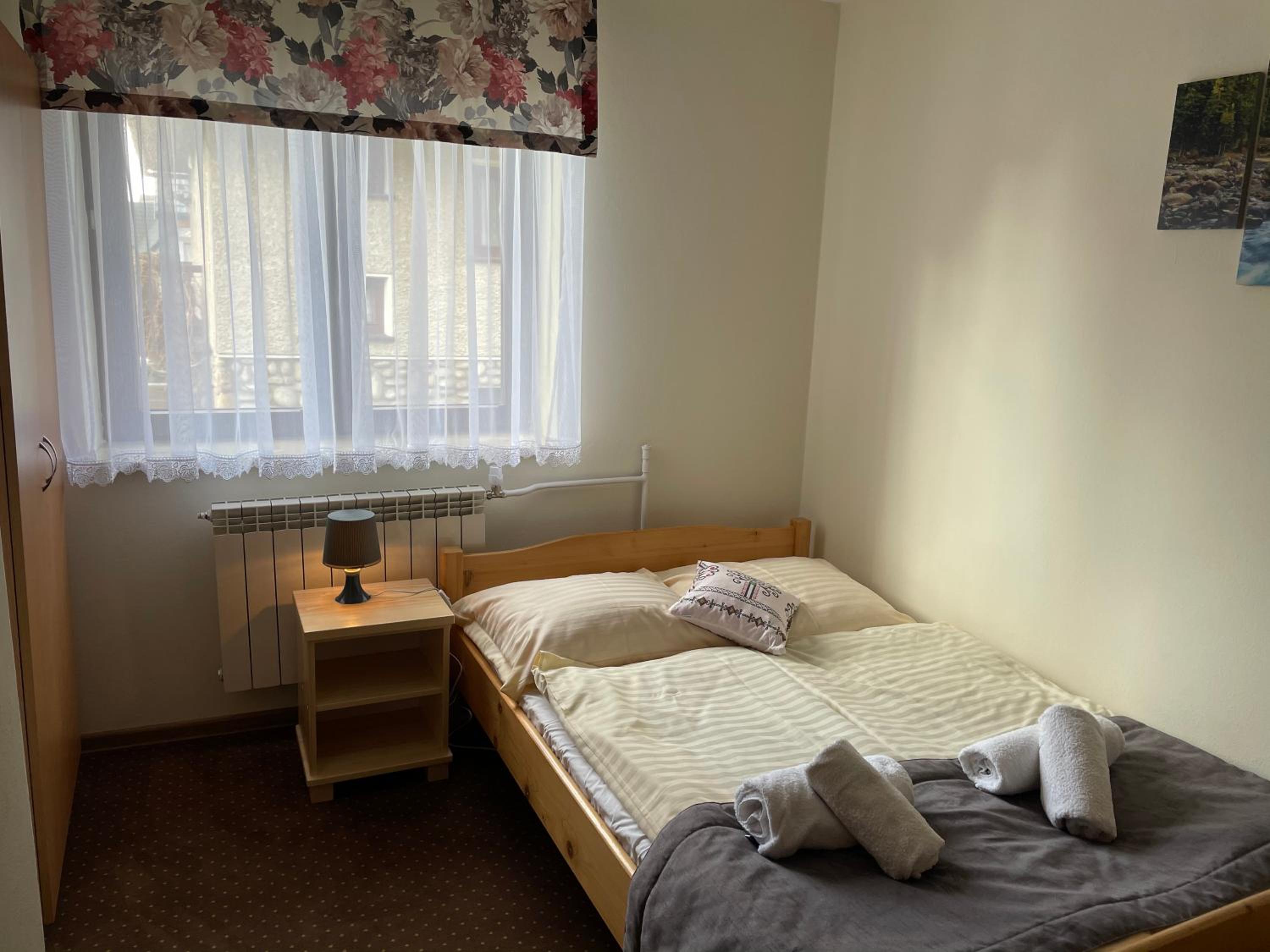 Double Room - Photo 3