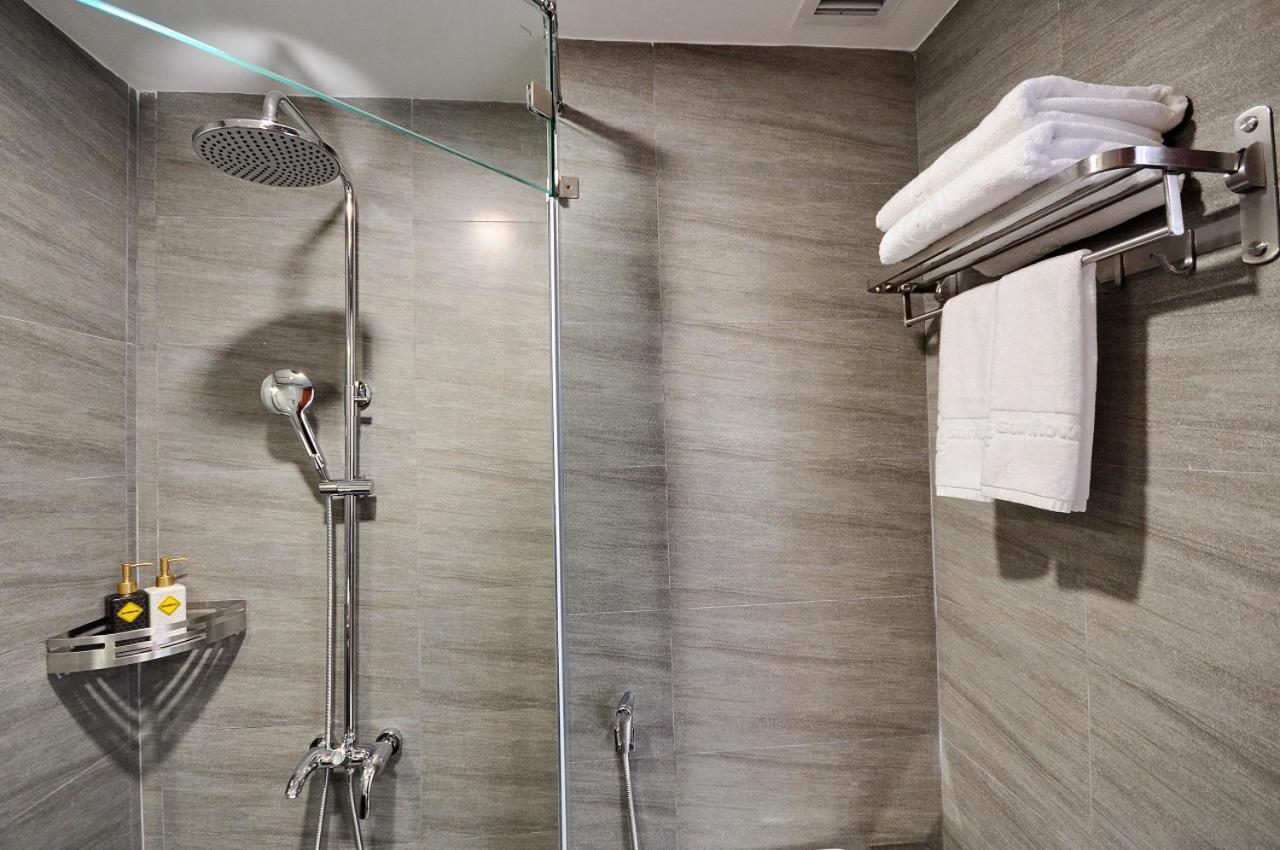 Deluxe Double or Twin Room with Sea View - Photo 19