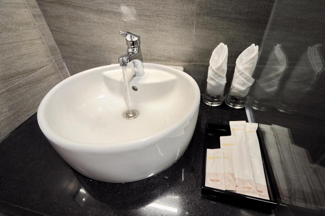 Deluxe Double or Twin Room with Sea View - Photo 18